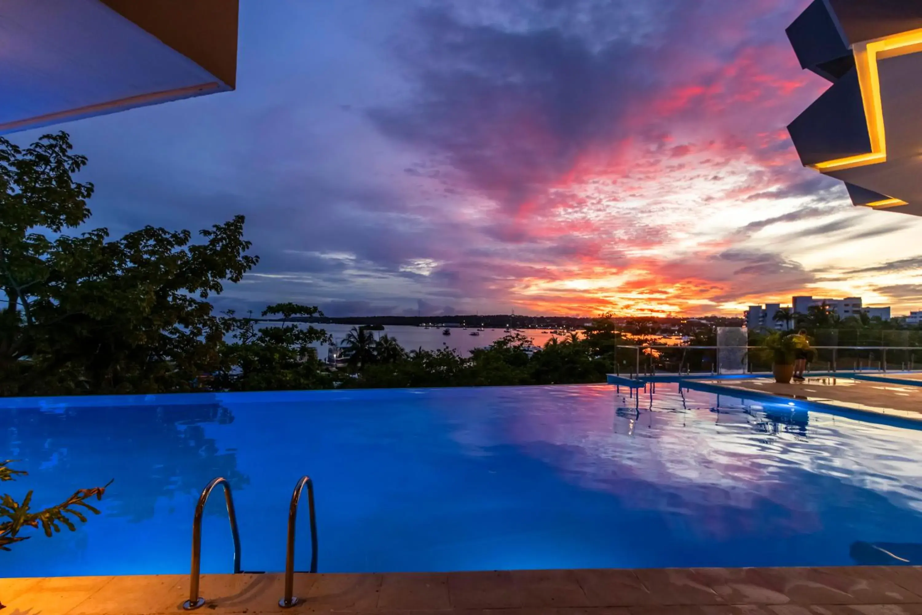 Swimming pool in Grand Sirenis San Andres Swimming pool in Grand Sirenis San Andres
