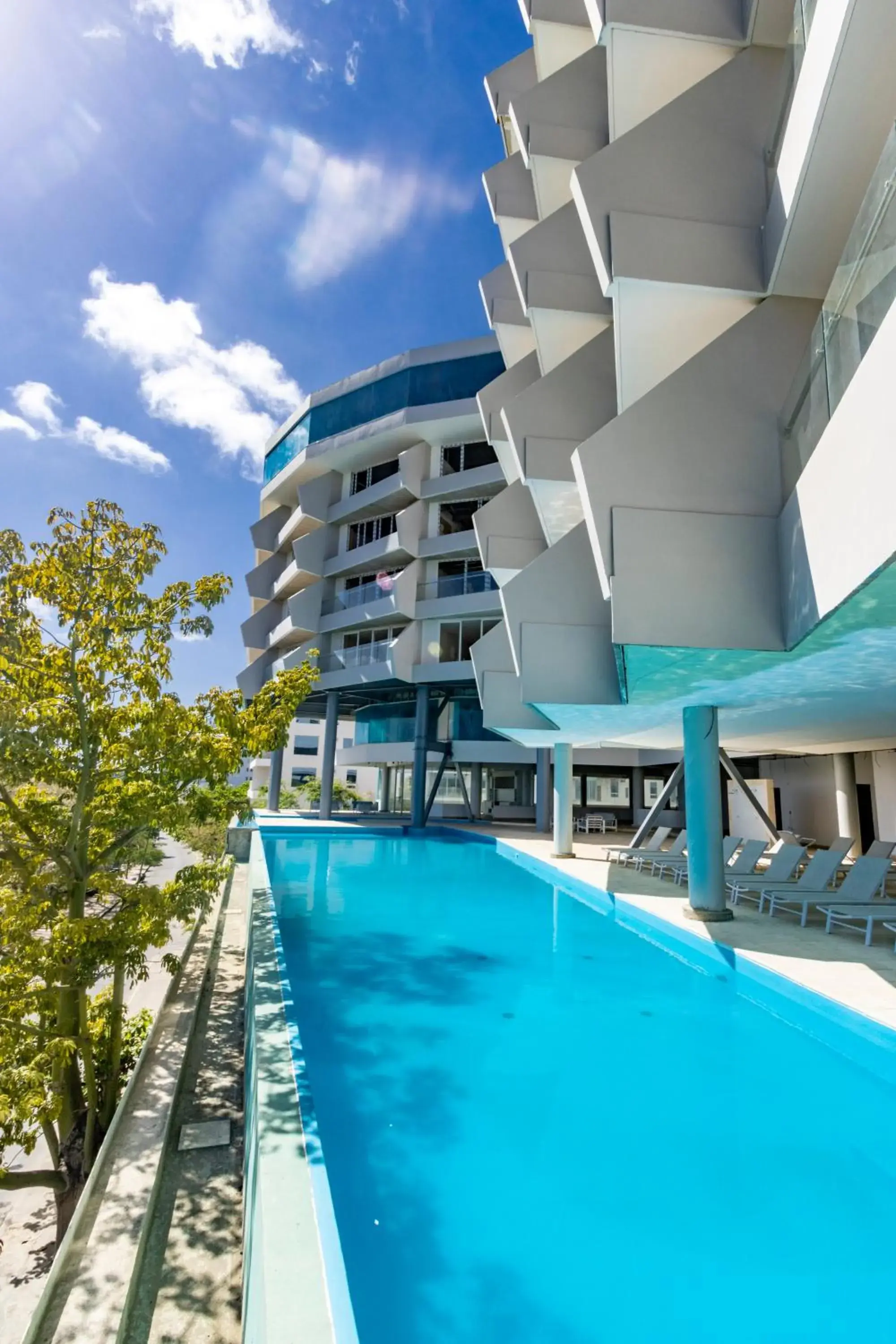 Swimming pool in Grand Sirenis San Andres Swimming pool in Grand Sirenis San Andres