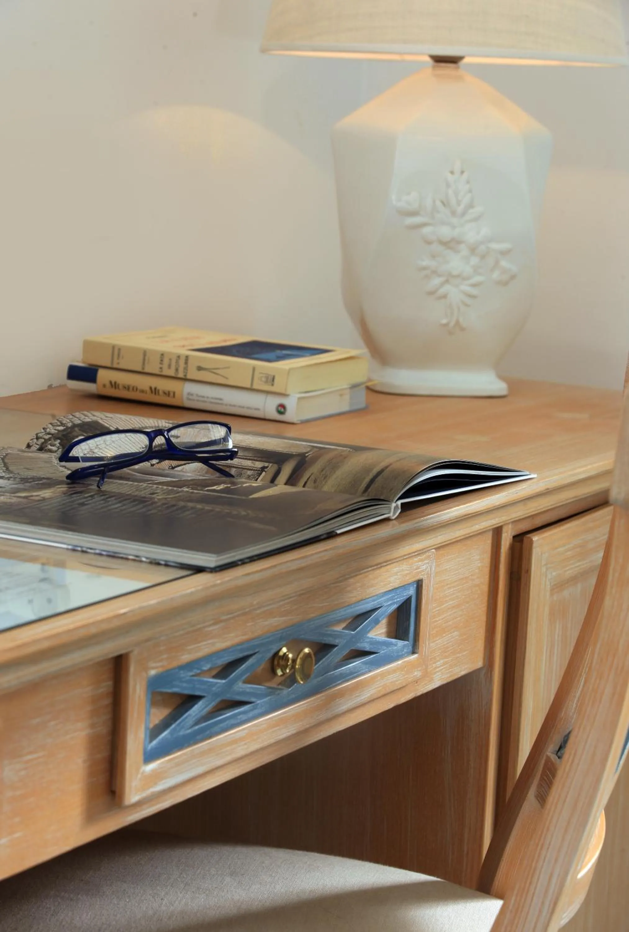 Decorative detail in Hotel Al Mulino