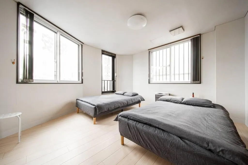 Bed in ROADSIDE House