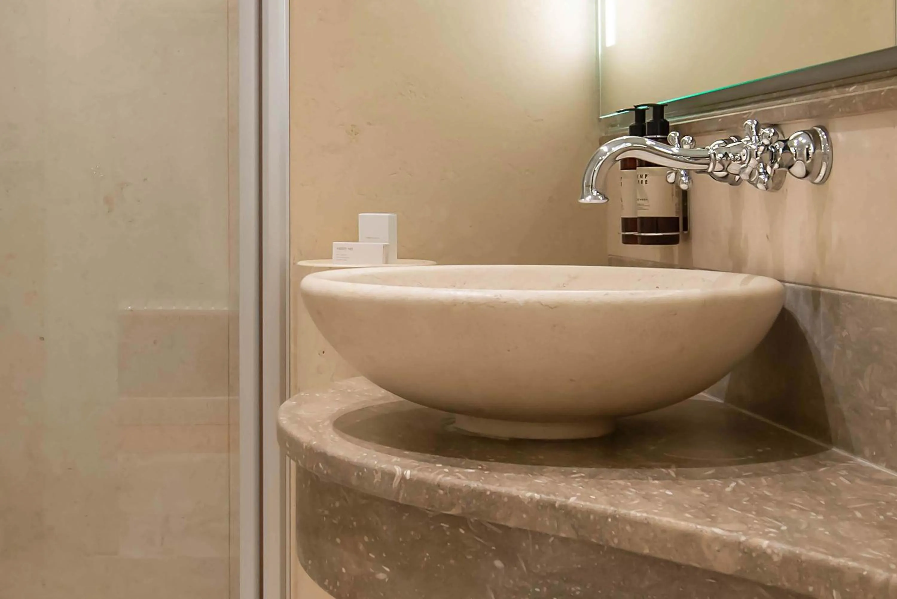 Donna Camilla Savelli - VRetreats