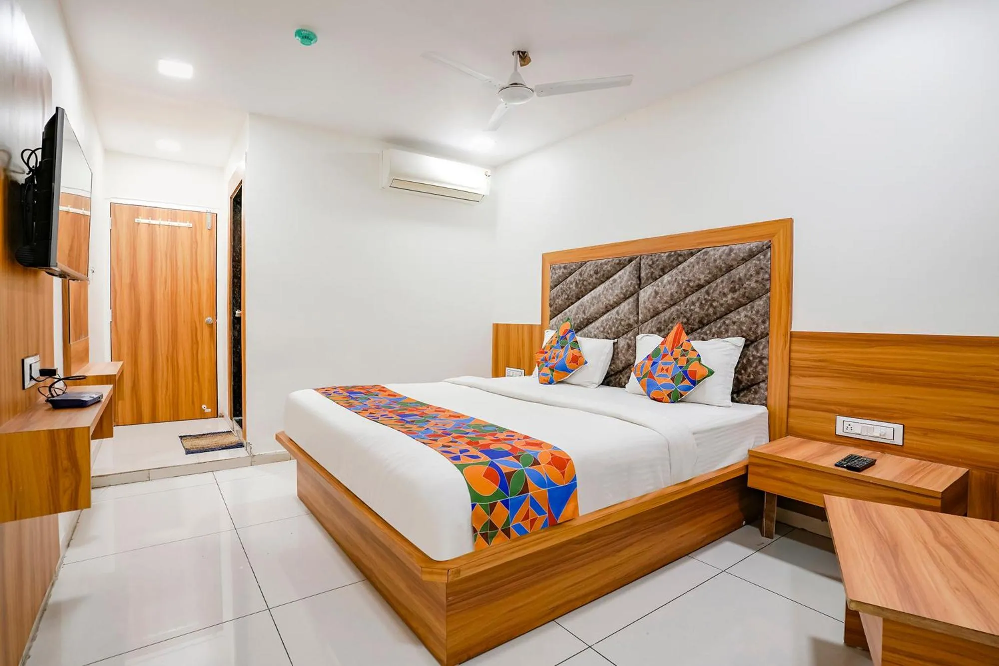 Bed in FabHotel Silver Inn