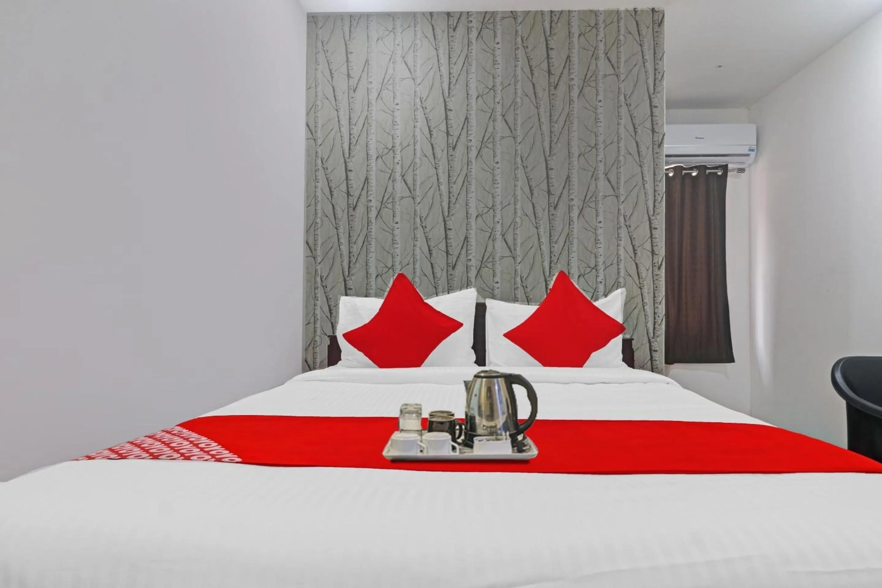 Bedroom, Bed in Super Hotel O Alwal Residency