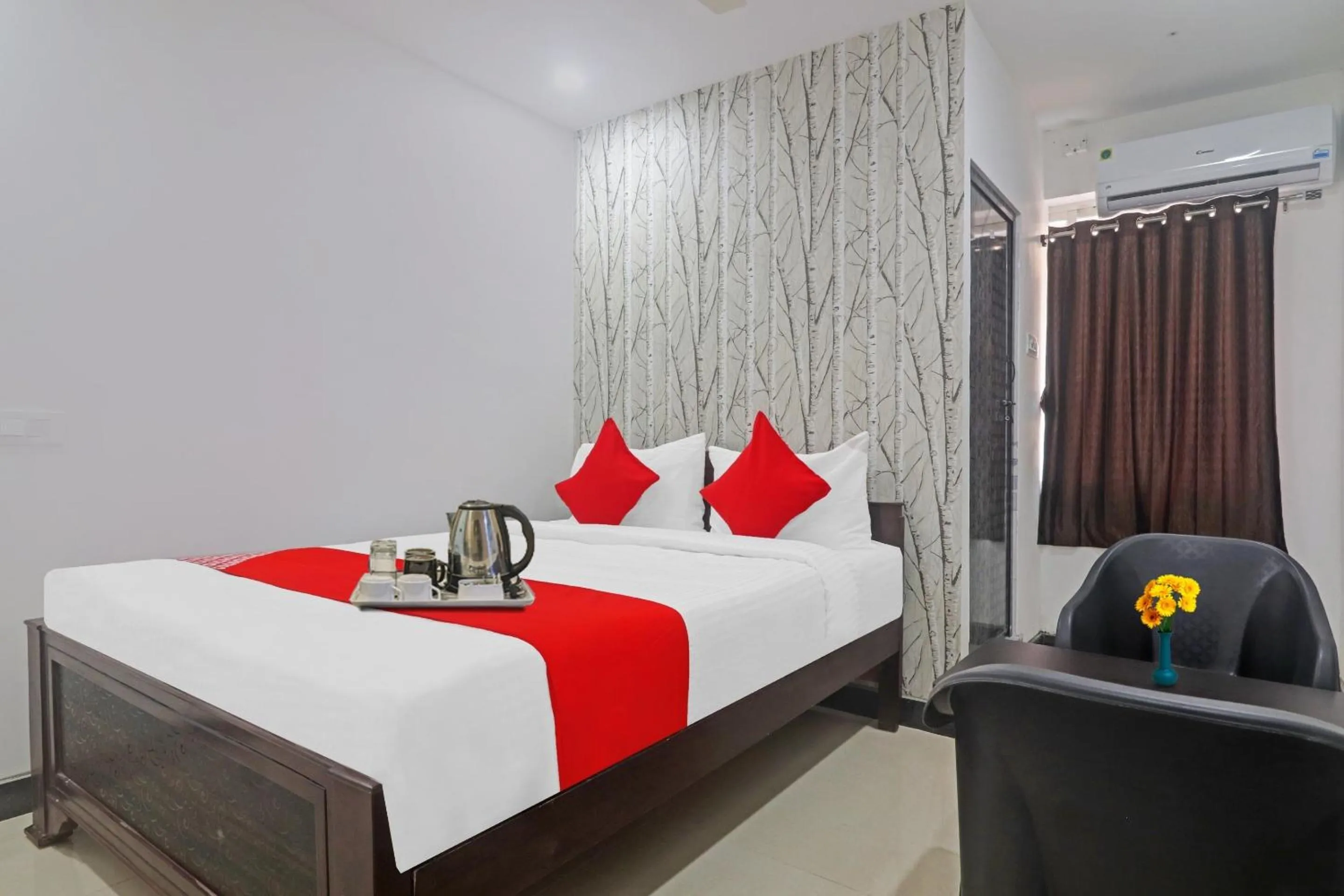 Bedroom, Bed in Super Hotel O Alwal Residency