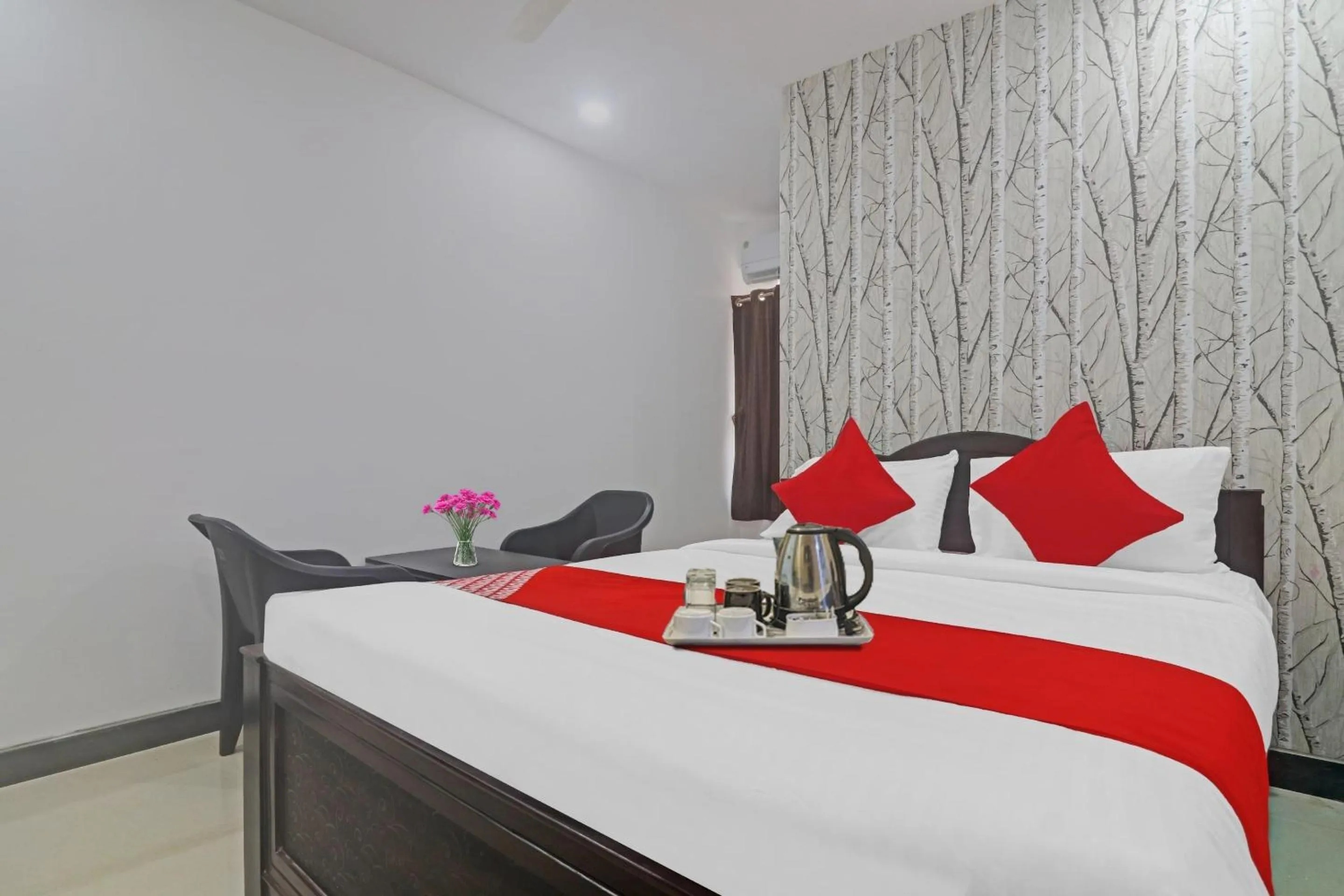 Bedroom, Bed in Super Hotel O Alwal Residency