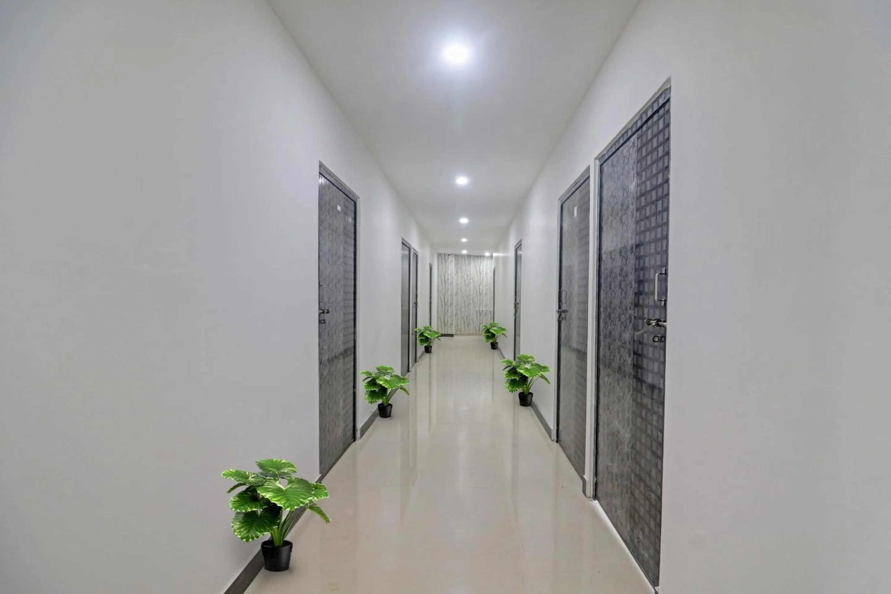 Lobby or reception in Super Hotel O Alwal Residency