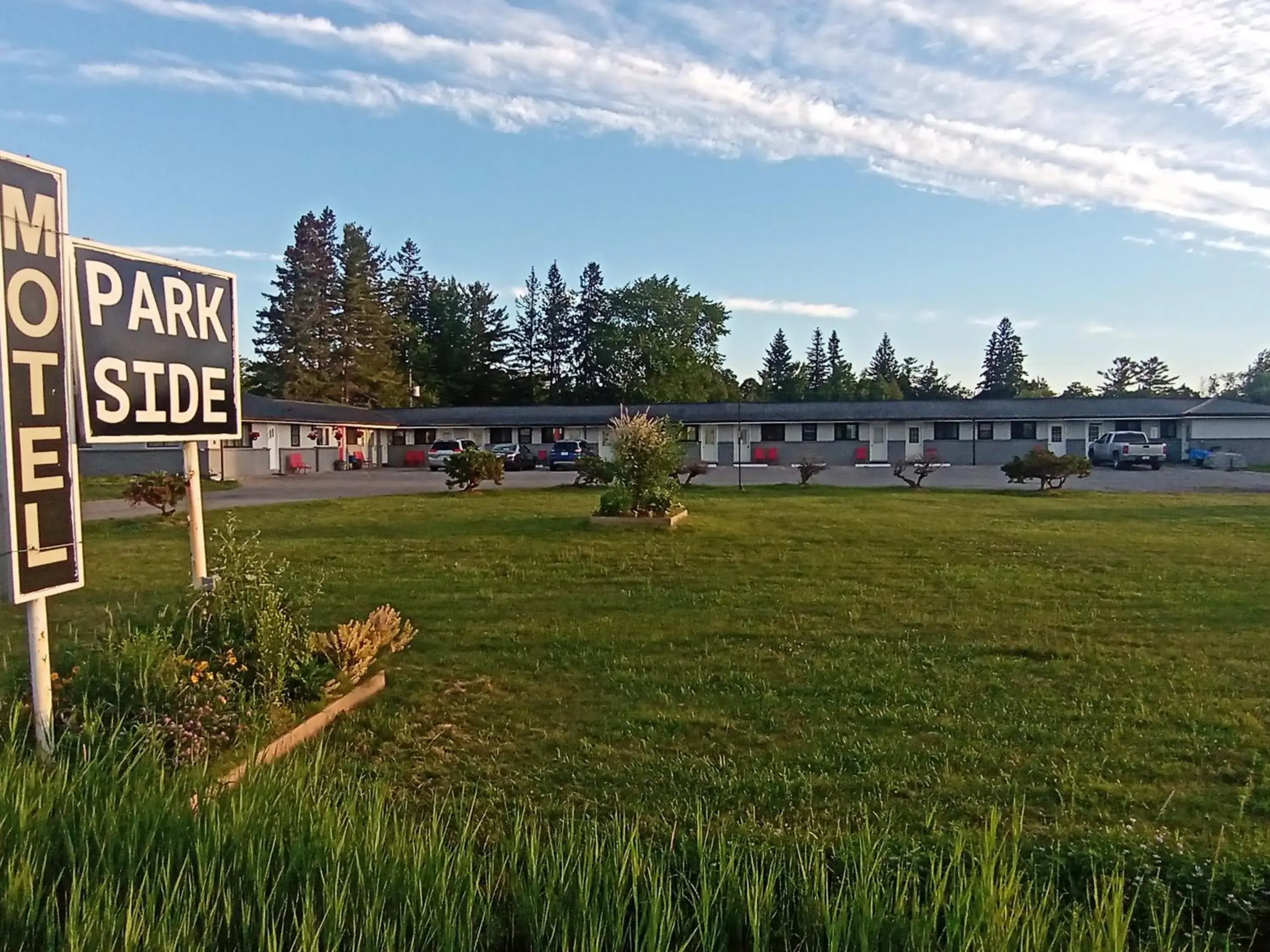 Park Side Motel Park Side Motel