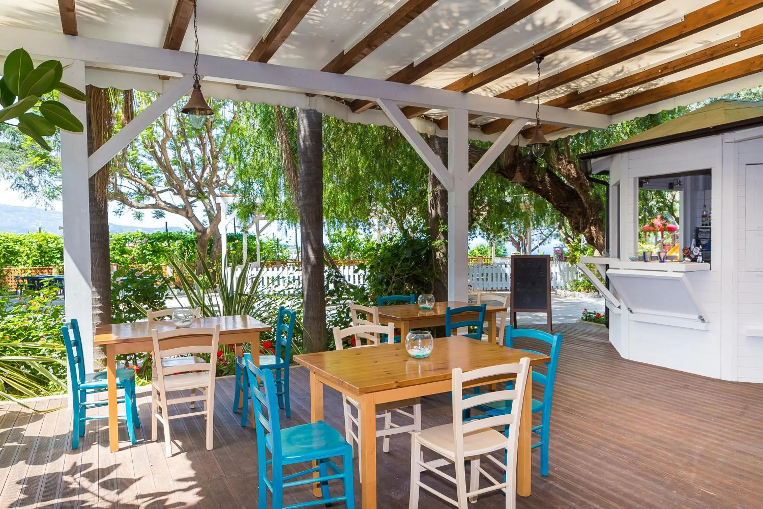 Bleu Village Bleu Village