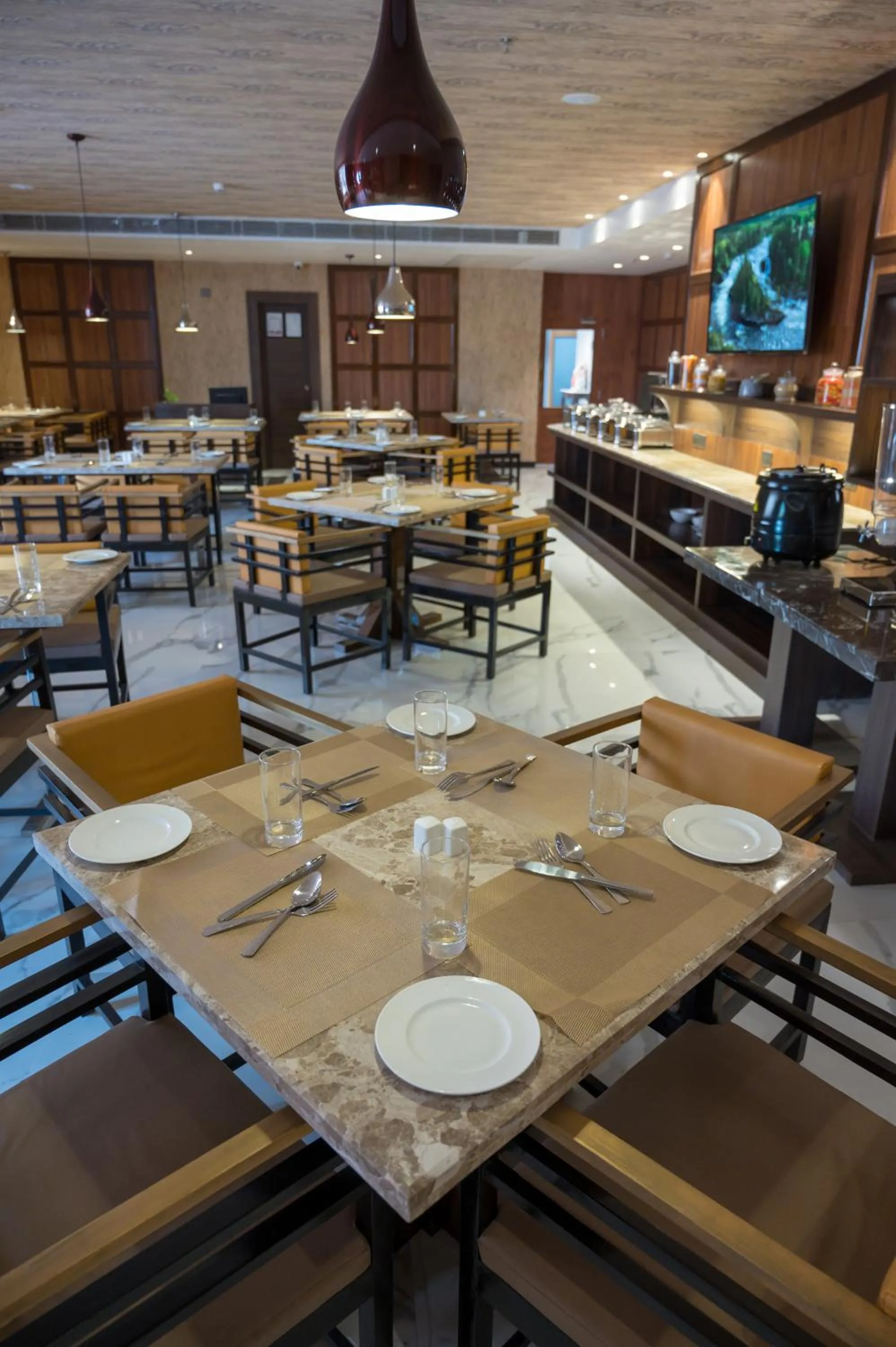 Restaurant/places to eat in Golden Retreat