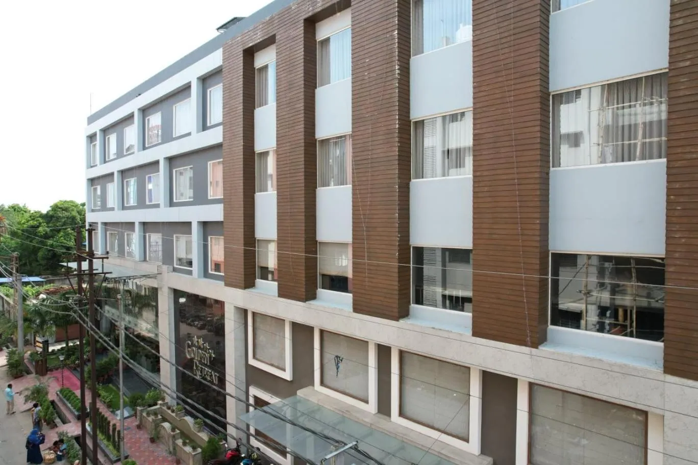 Property building in Golden Retreat