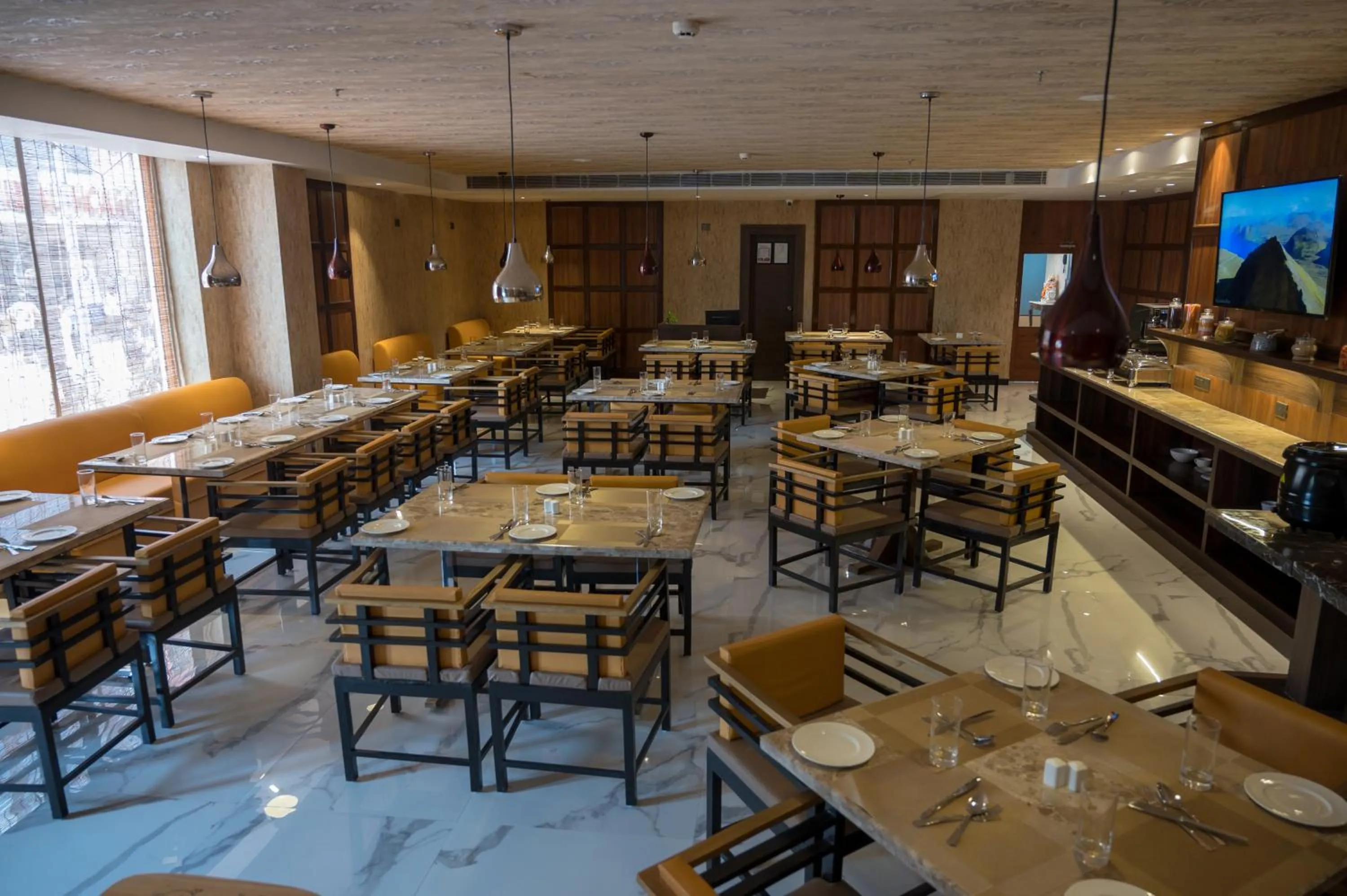 Restaurant/places to eat in Golden Retreat