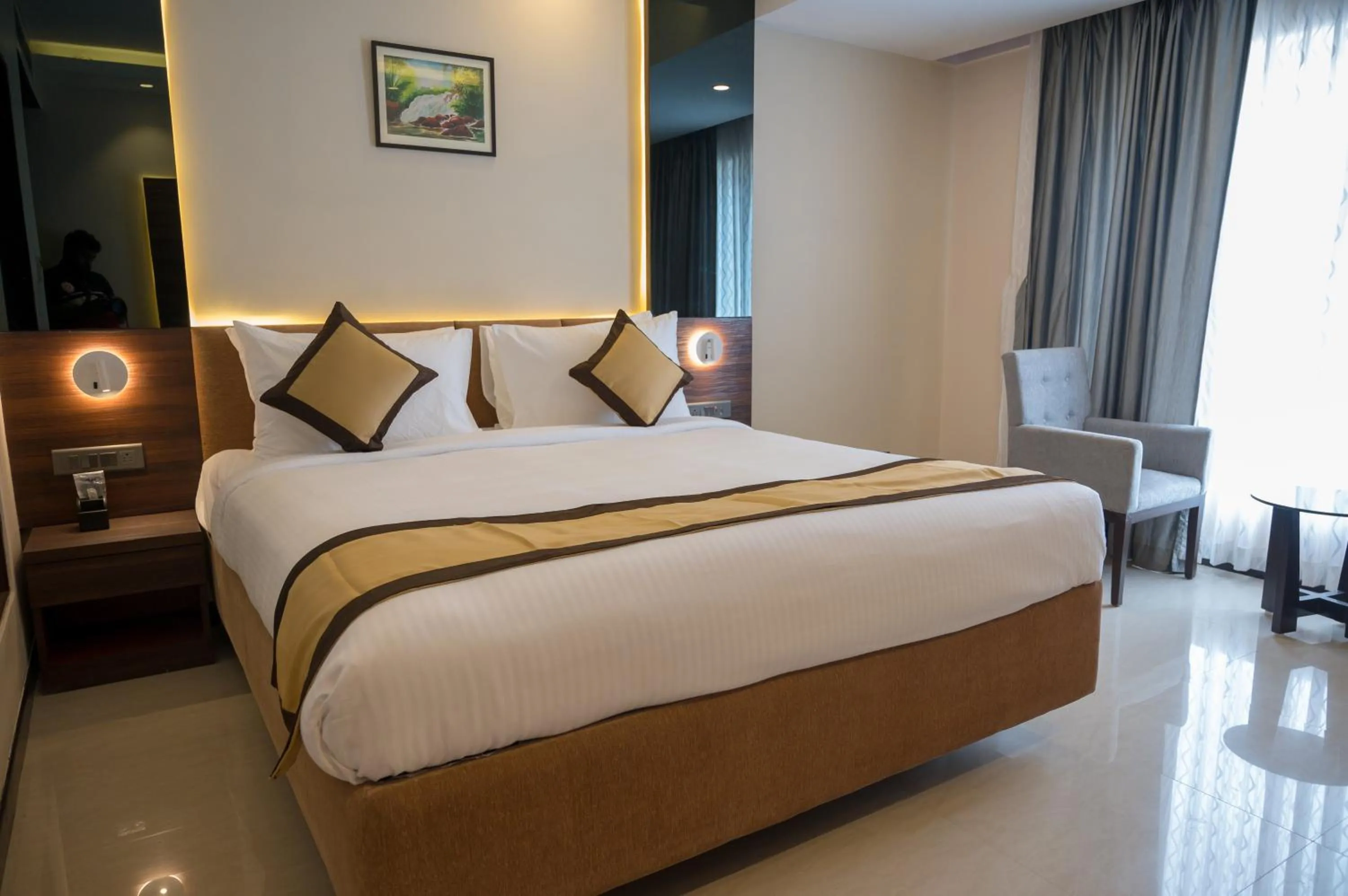 Bed in Golden Retreat