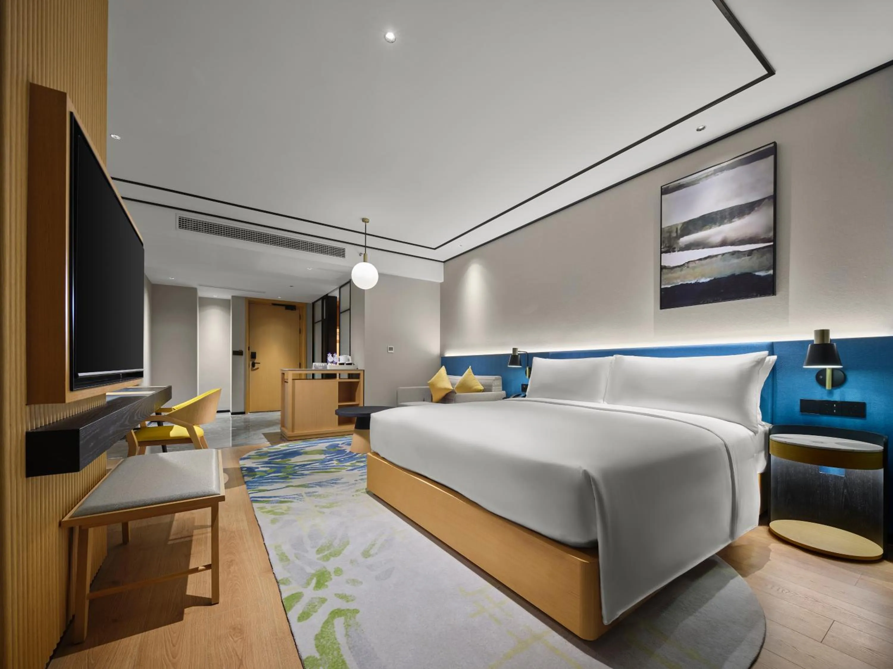 Photo of the whole room, Bed in Hilton Garden Inn Huzhou Anji Phoenix Mountain