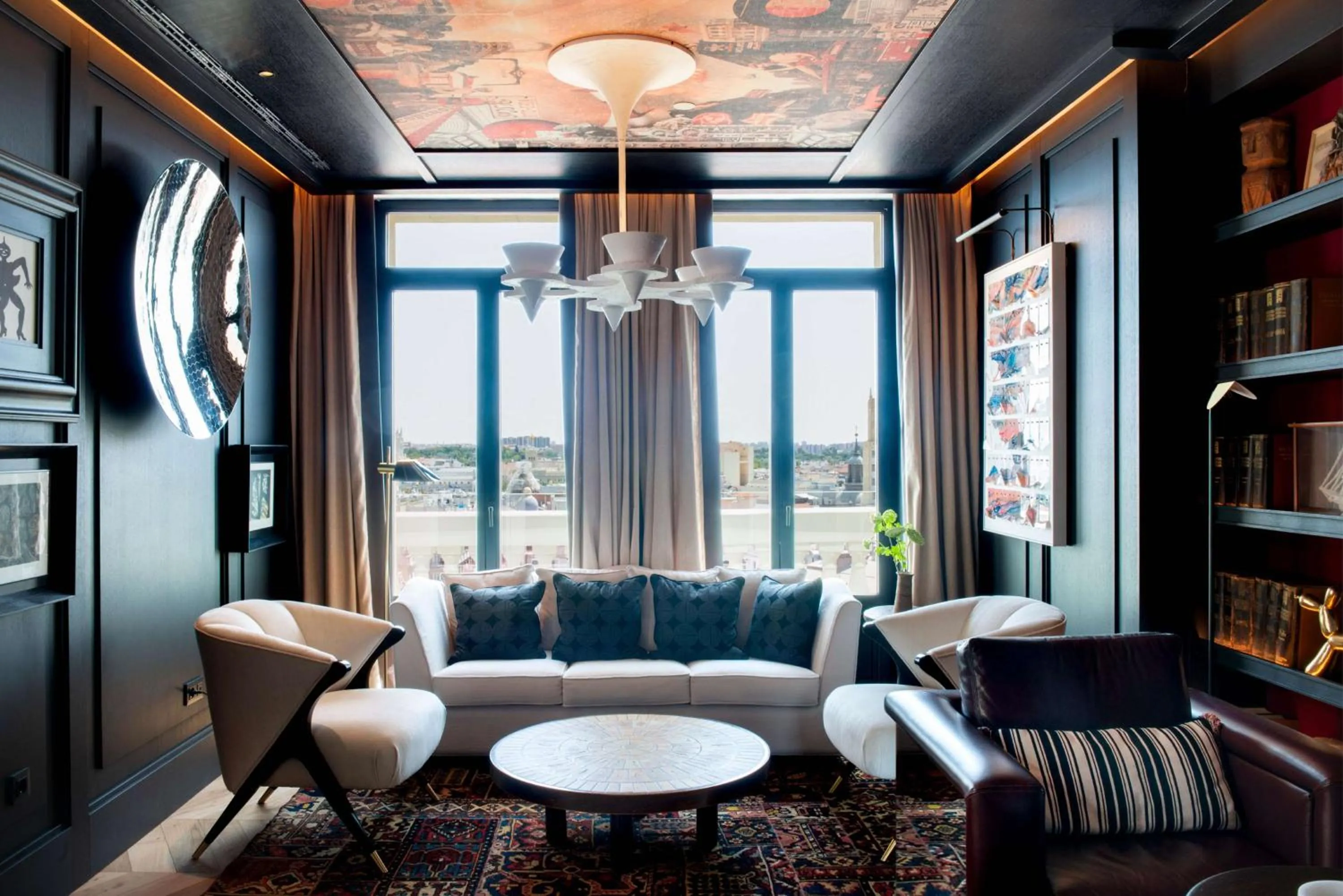 Meeting/conference room in Hotel Montera Madrid, Curio Collection By Hilton