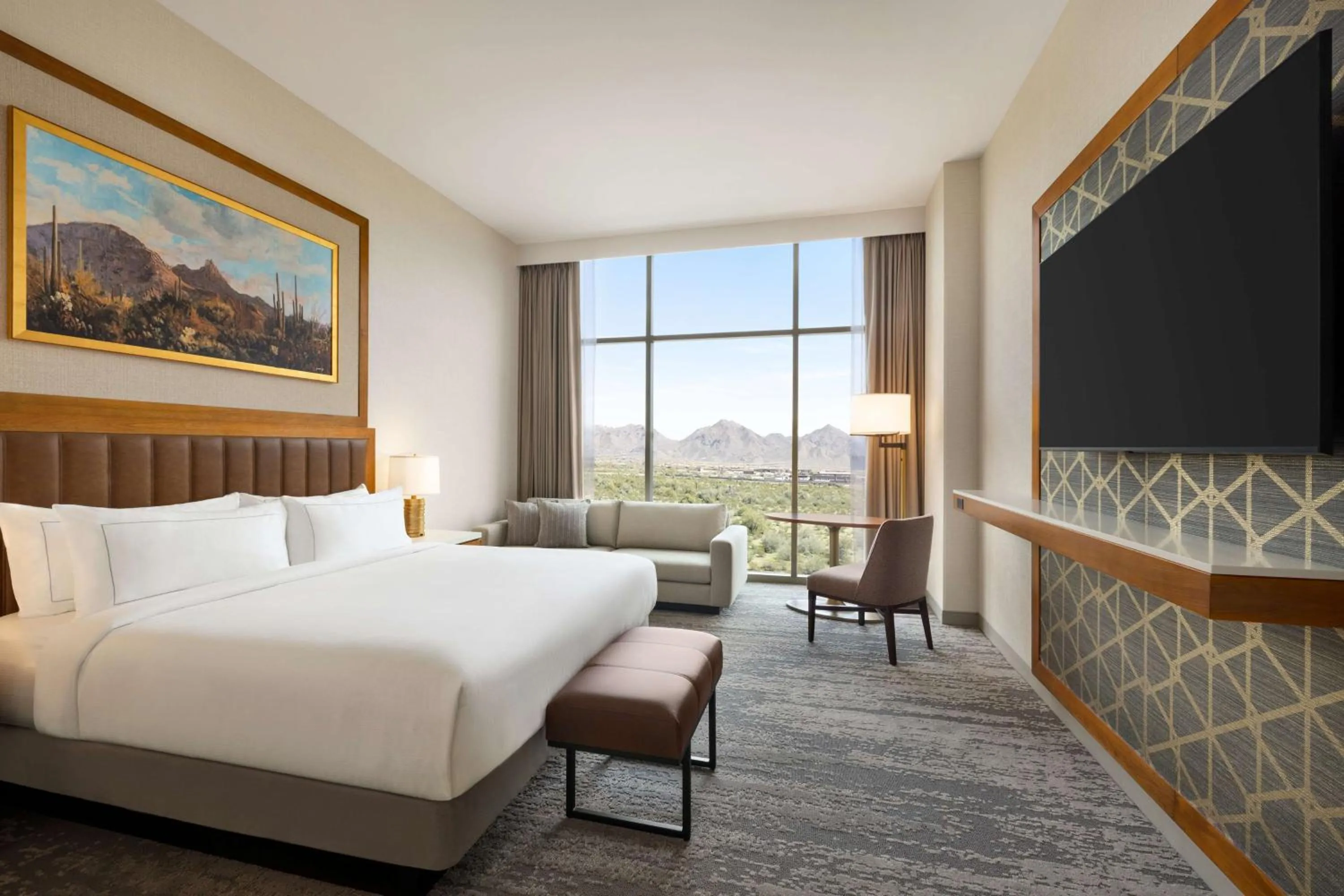 Photo of the whole room, Bed in Hilton North Scottsdale At Cavasson