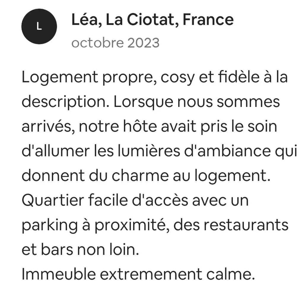 Appart Aix sauna jacuzzi balneo spa privatifs hyper centre historique cour intérieur