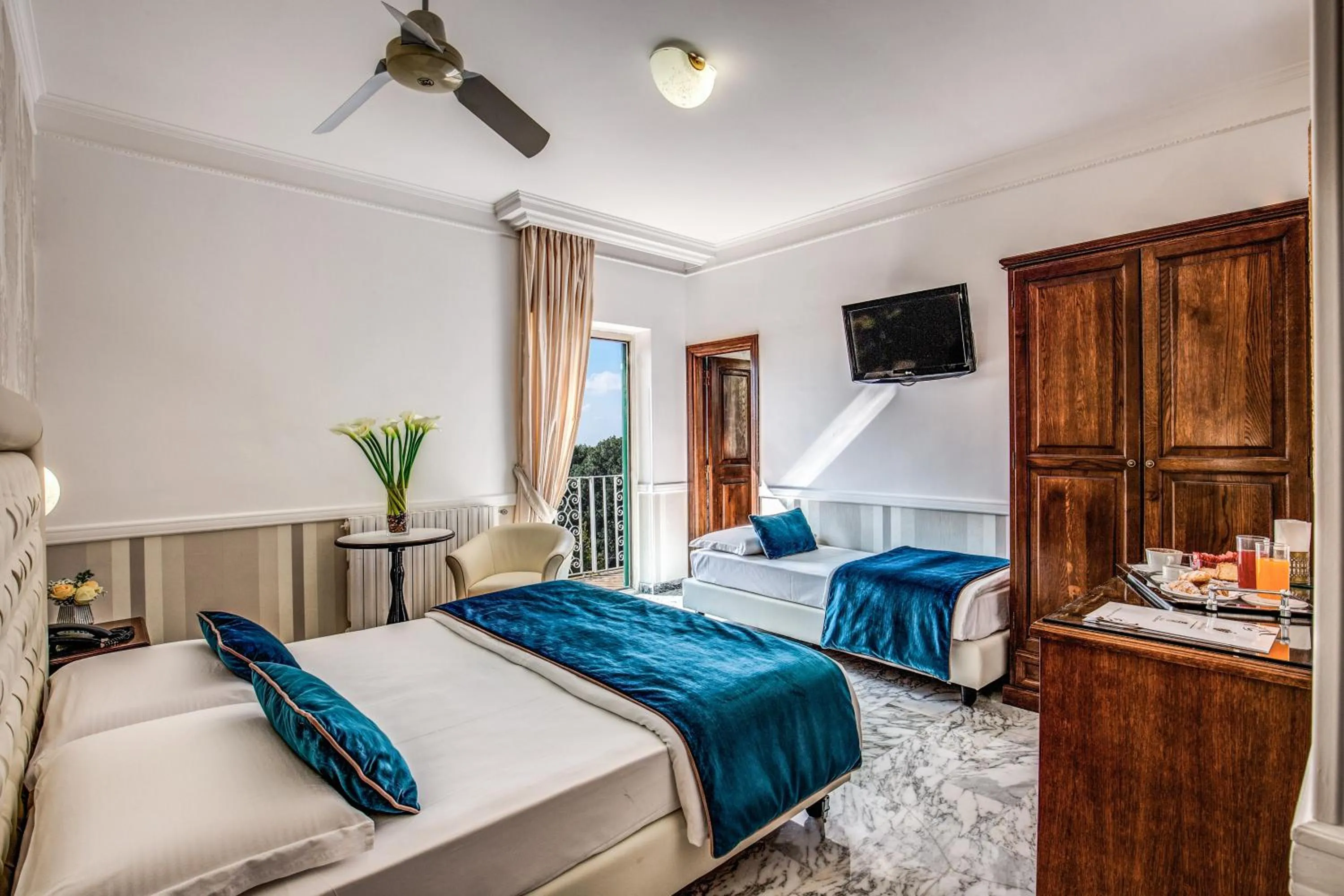 Bed in Hotel Castel Vecchio