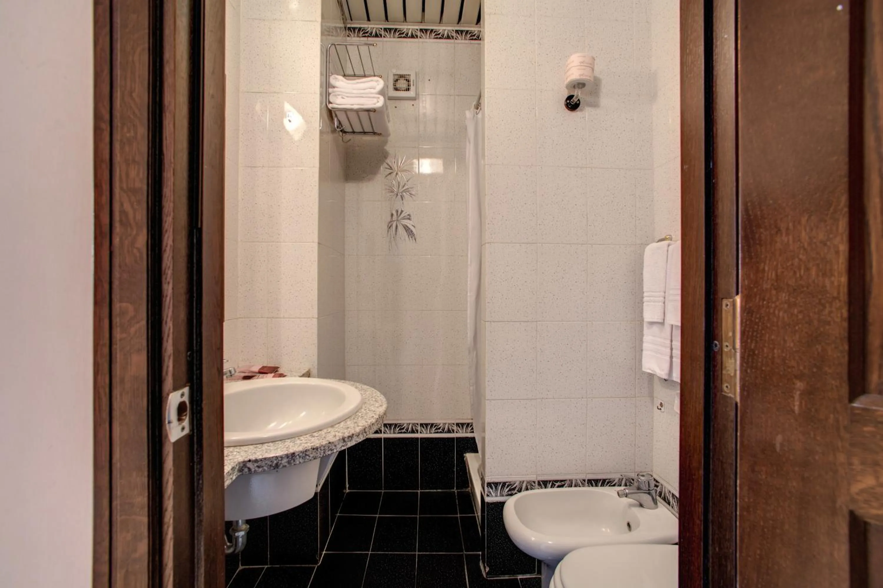 Bathroom in Hotel Castel Vecchio