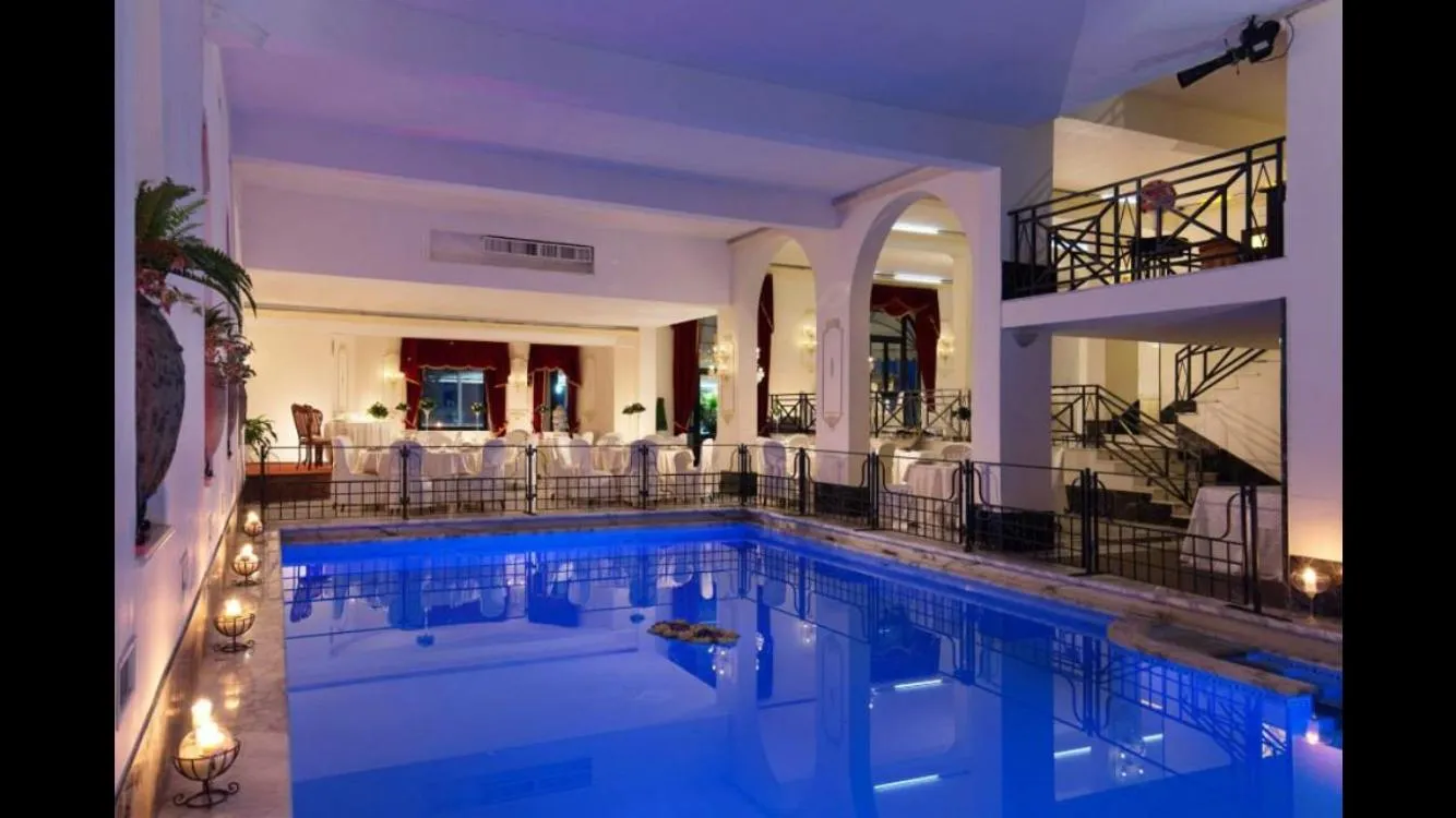 Restaurant/places to eat in Hotel Castel Vecchio