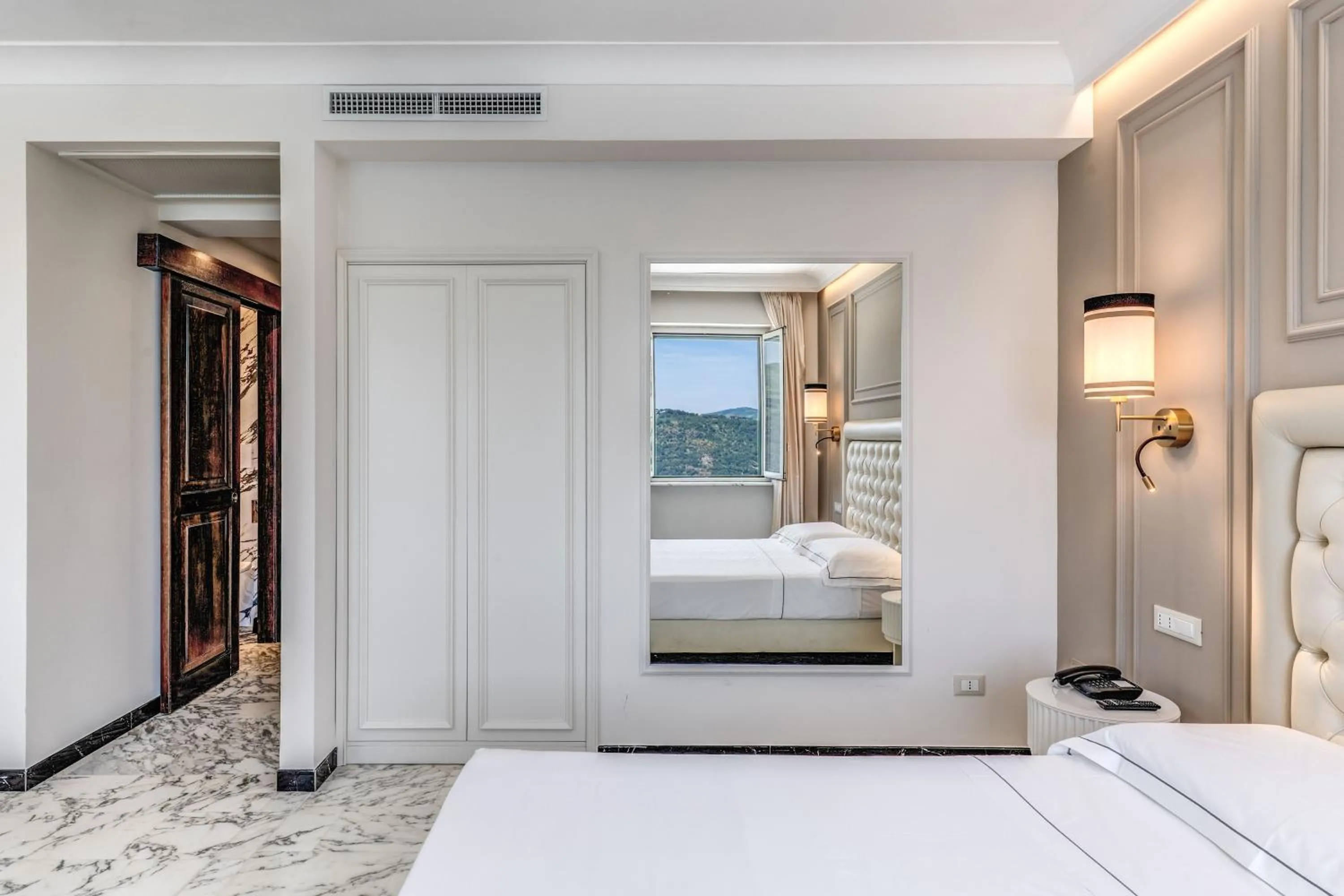 Bed in Hotel Castel Vecchio