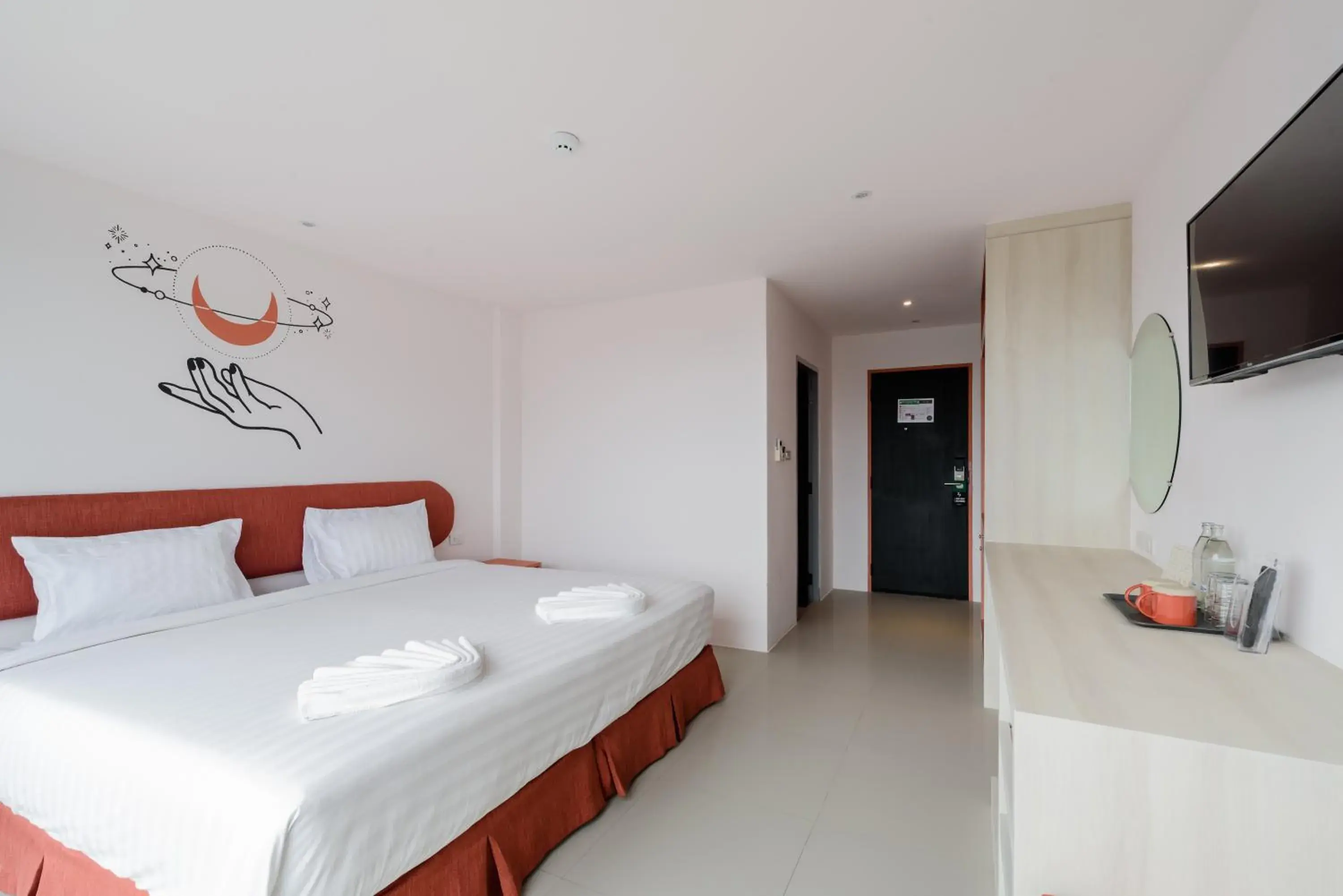 Bedroom, Bed in Moon Budget Hotel Bedroom, Bed in Moon Budget Hotel