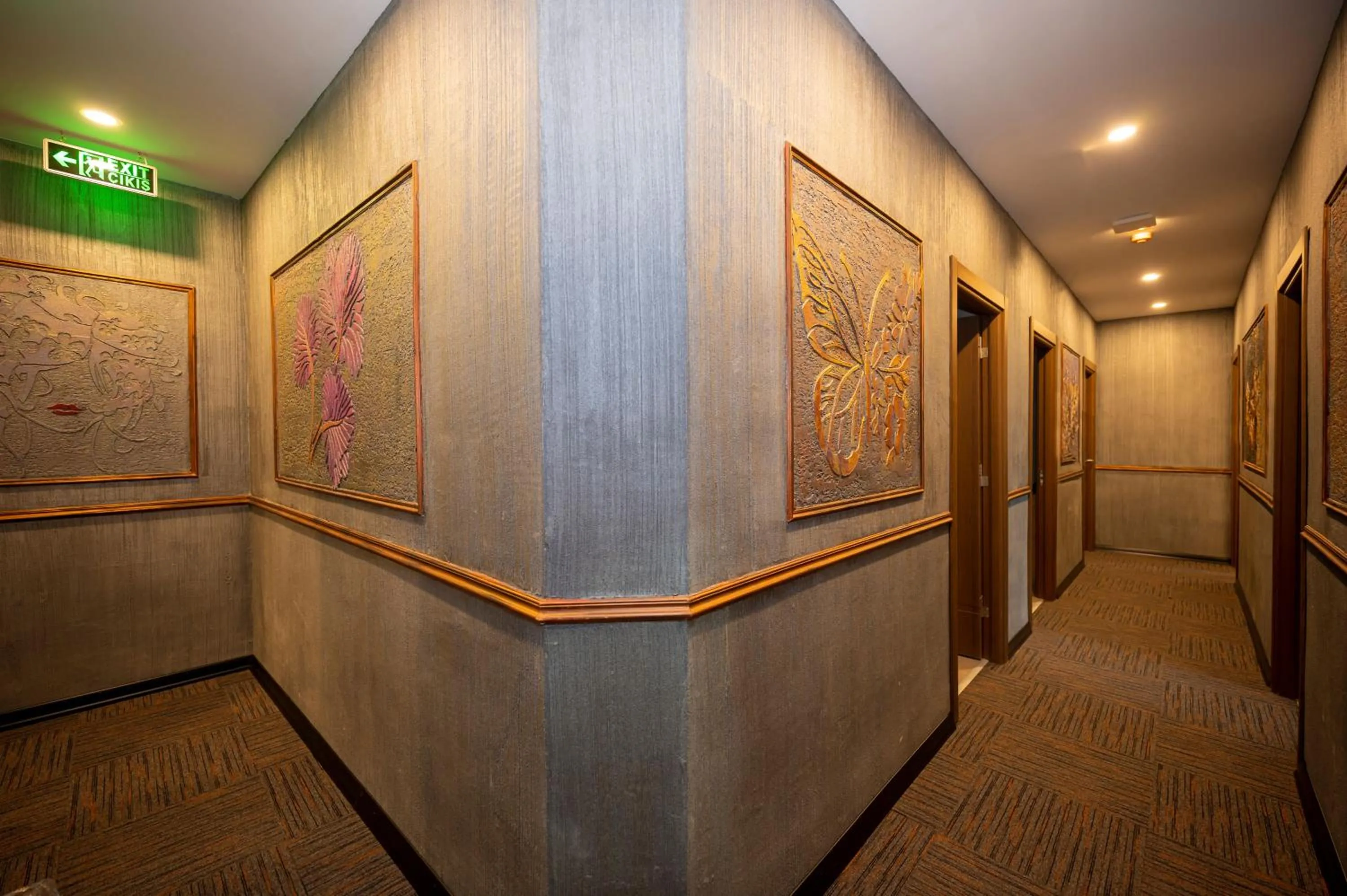 Decorative detail in Comfort Point