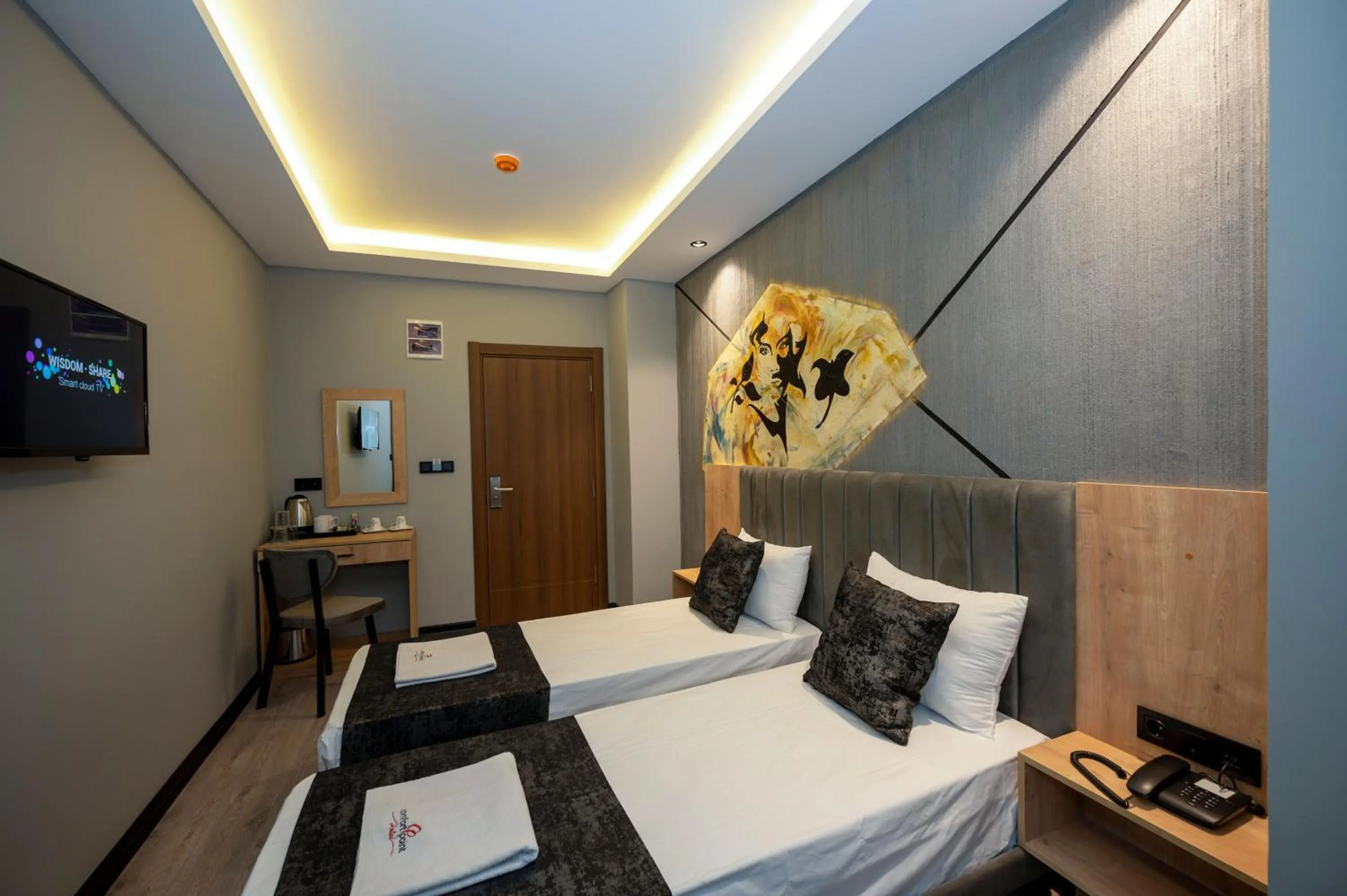 Bedroom, Bed in Comfort Point