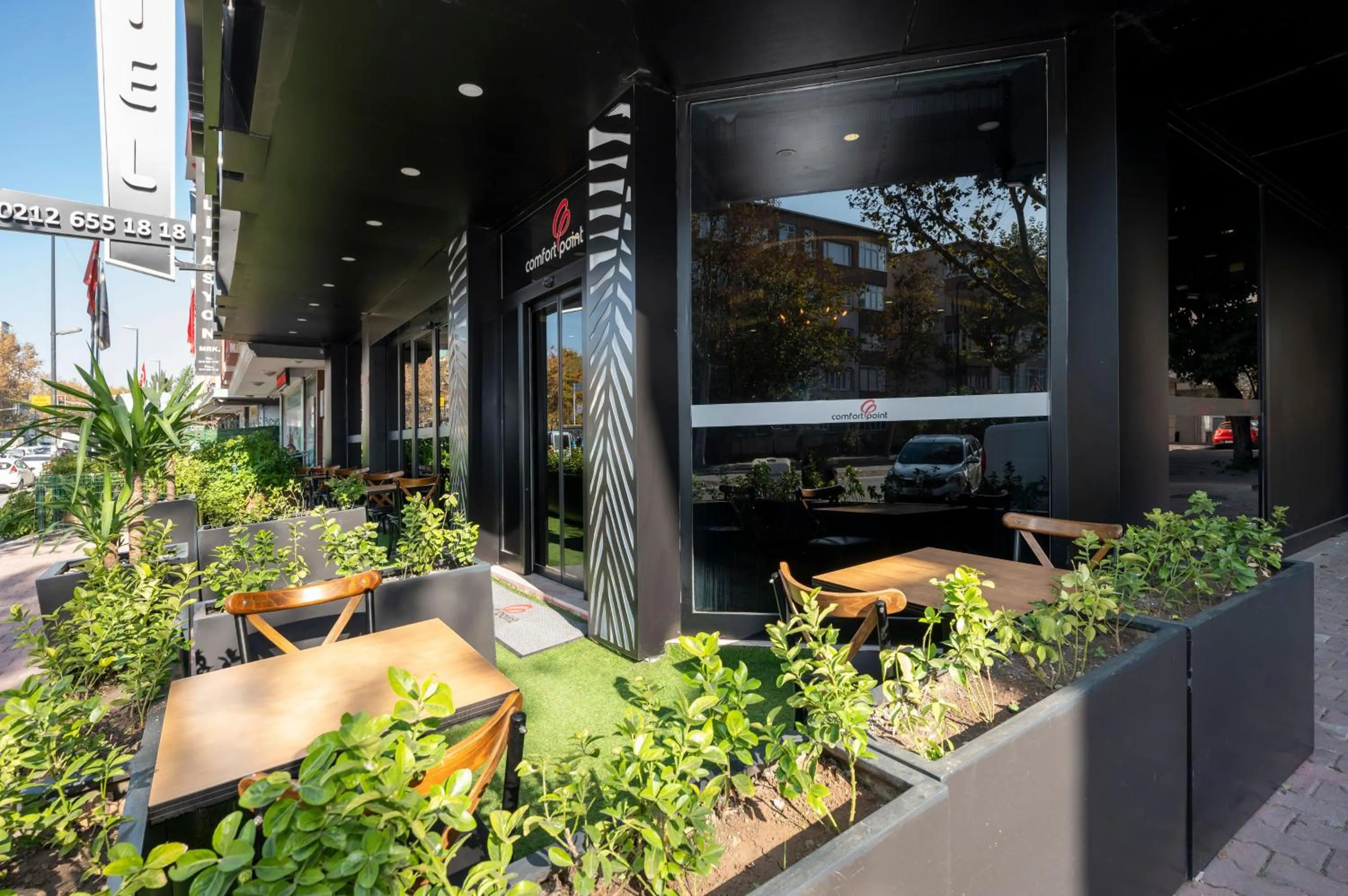 Property building in Comfort Point