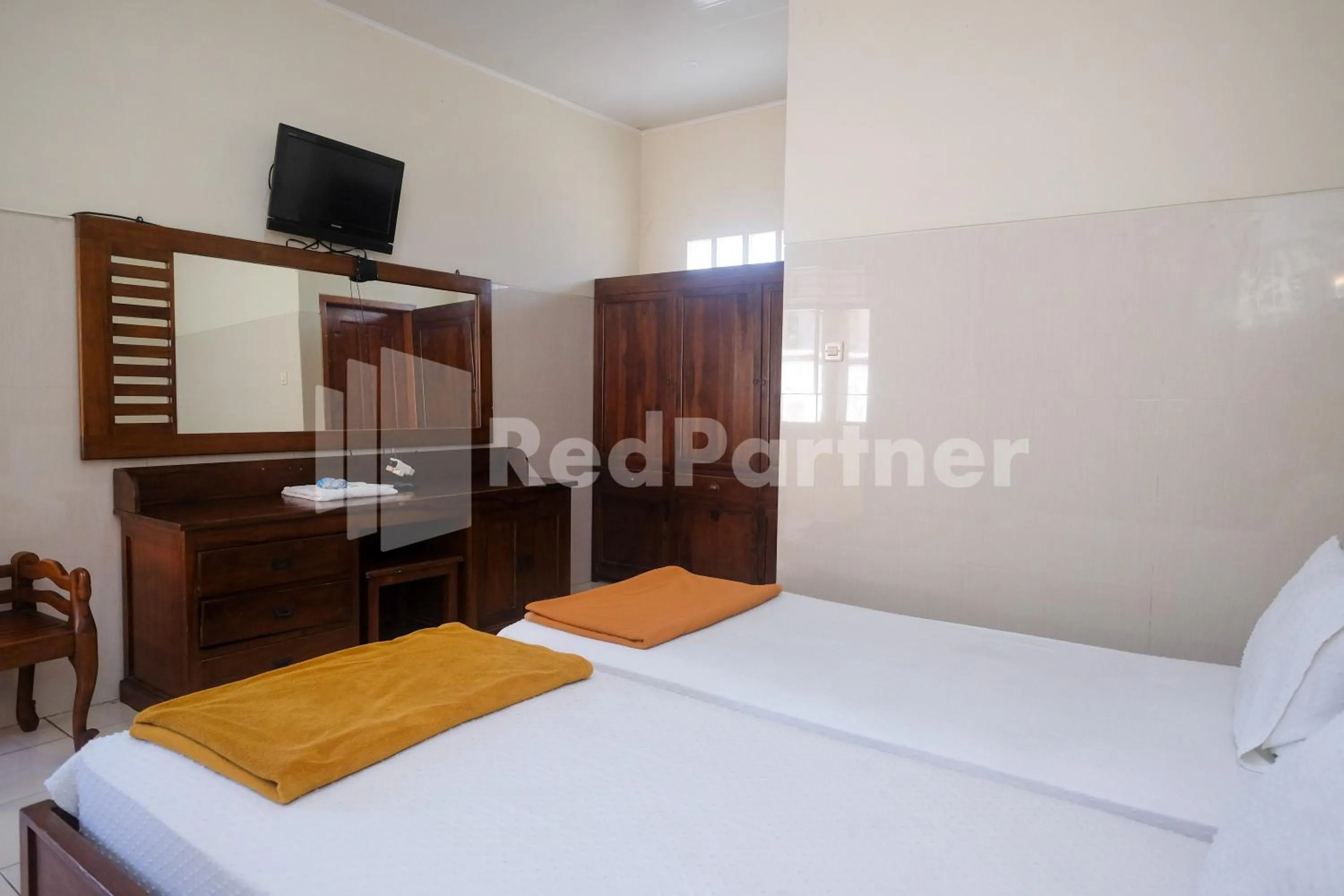 Bed in Wisma Garuda Syariah Condoongcatur Mitra RedDoorz