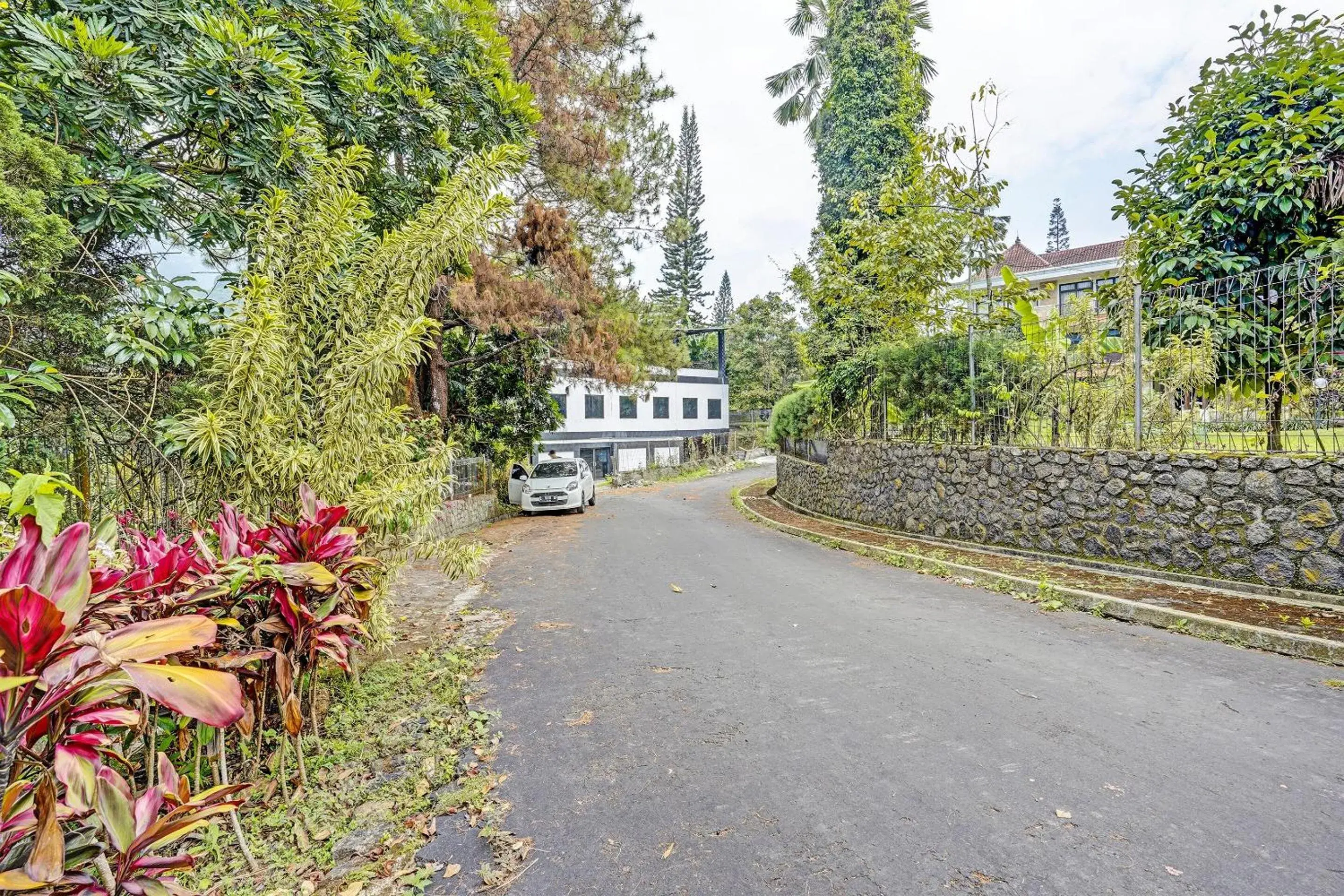 Facade/entrance in Hotel O Villa A1 Facade/entrance in Hotel O Villa A1