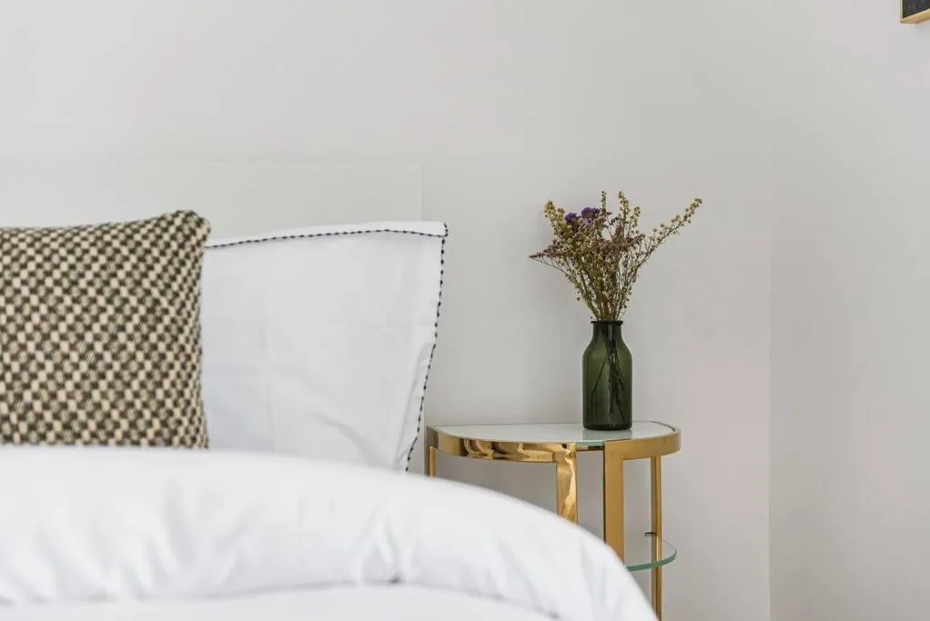 Bed in Lady on the Lane- 2 bed Primrose Hill