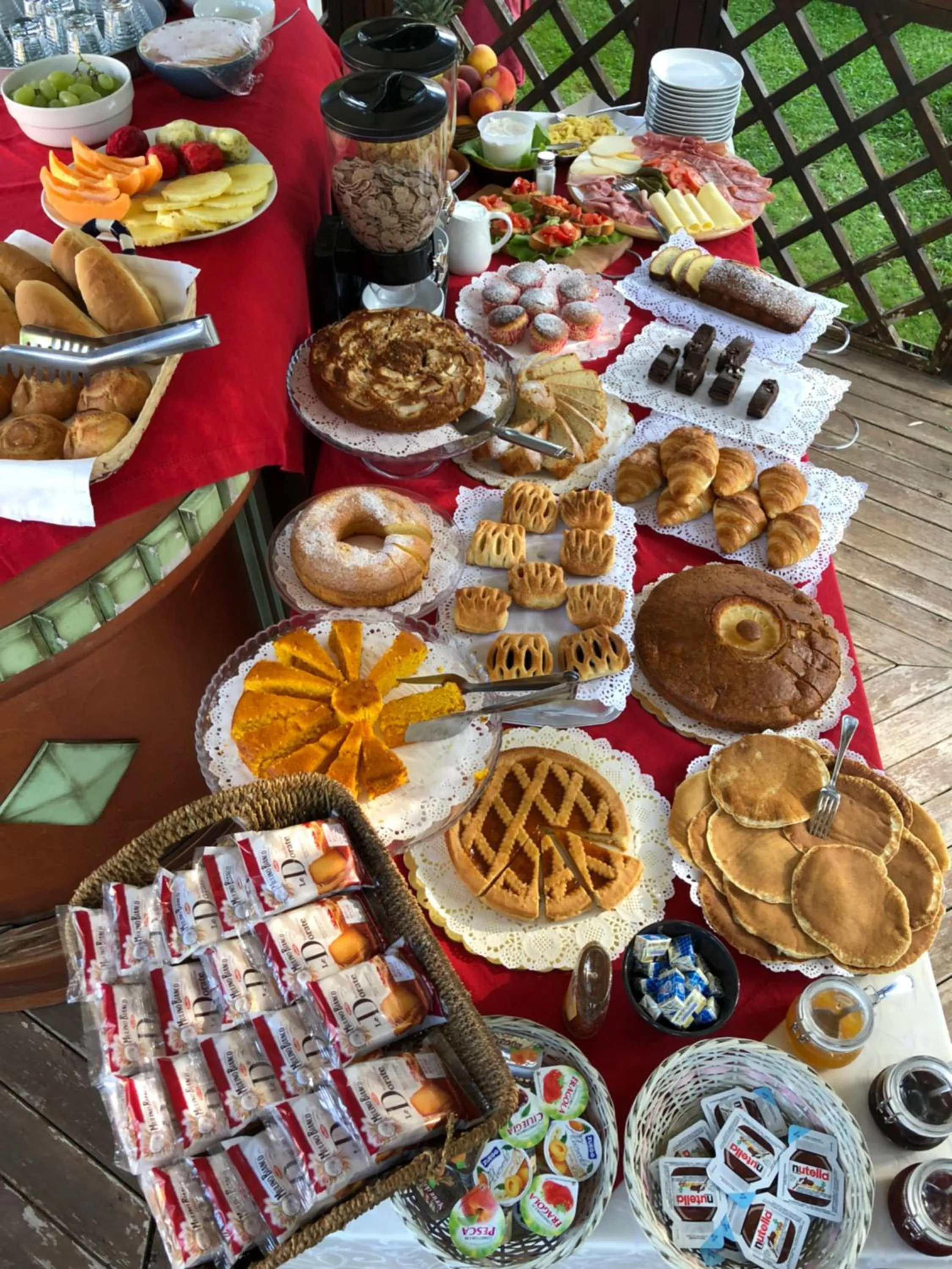 Continental breakfast in Hotel Al Ritrovo