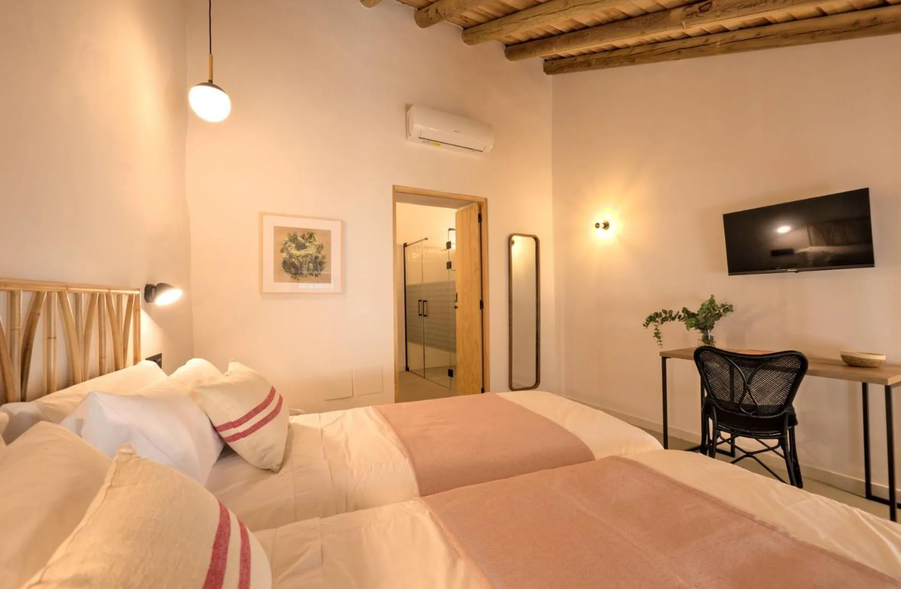 Photo of the whole room, Bed in Hotel Casa Ernestina