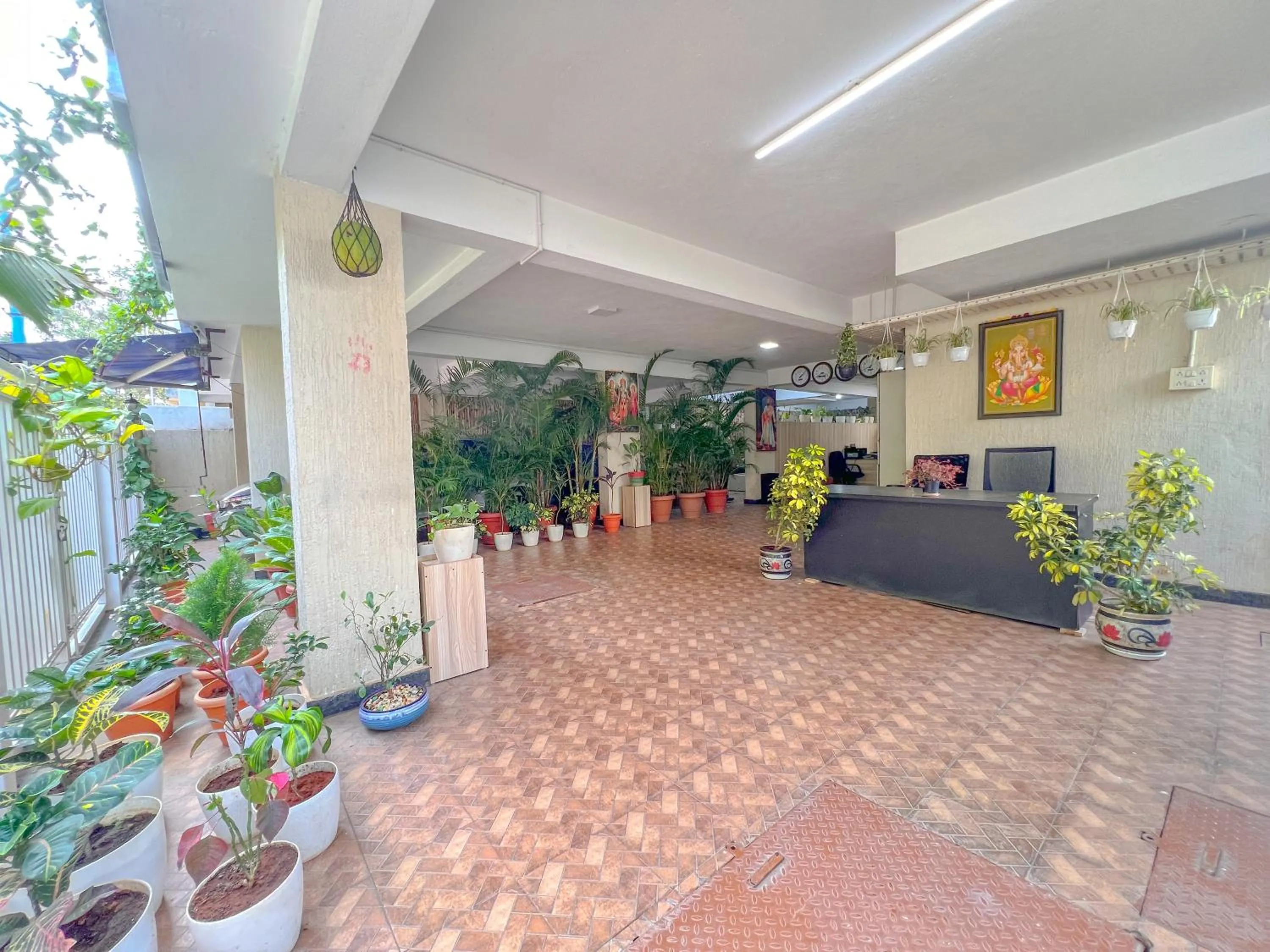 Windfall Service Apartment