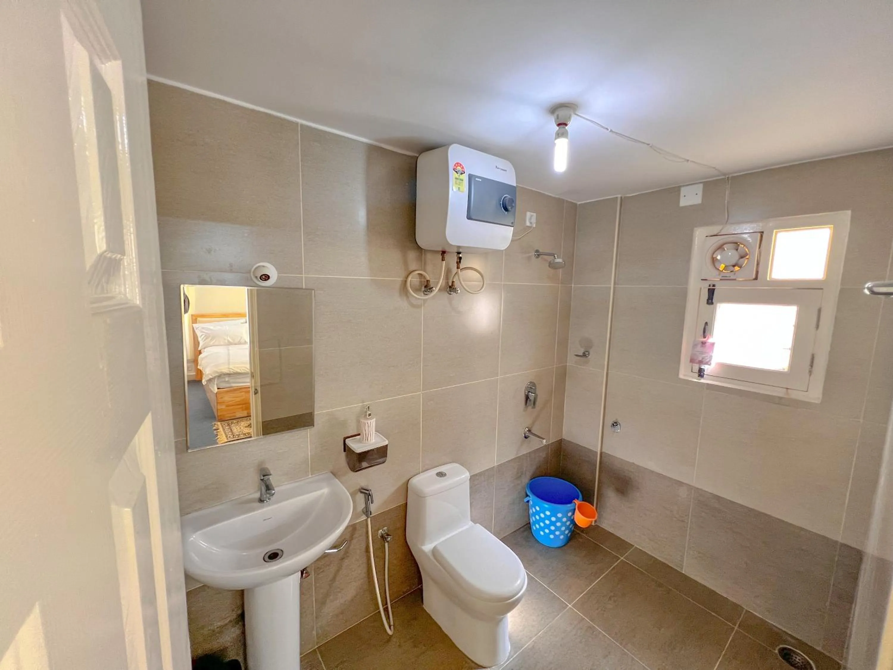 Windfall Service Apartment