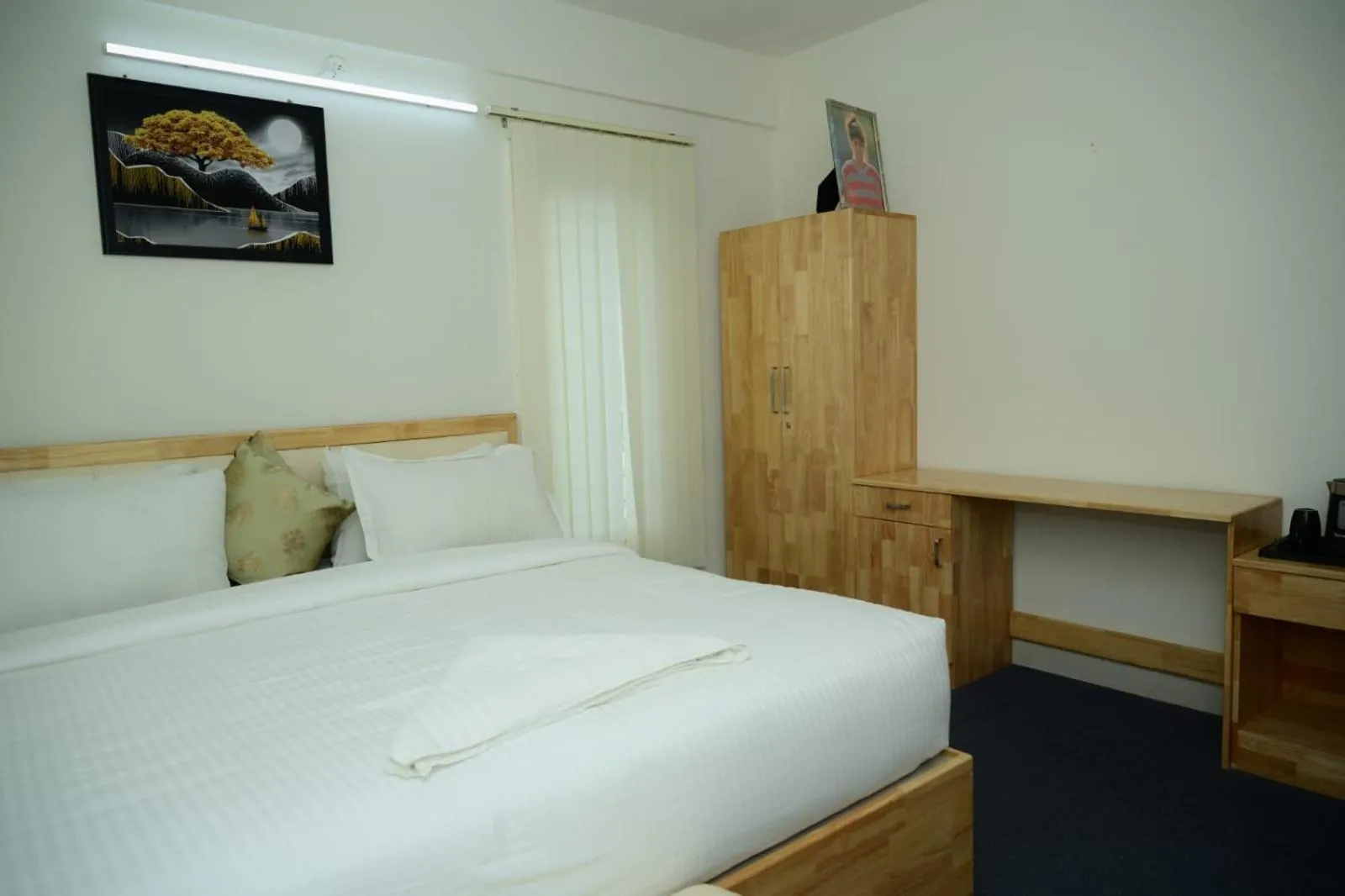 Bed in Windfall Service Apartment