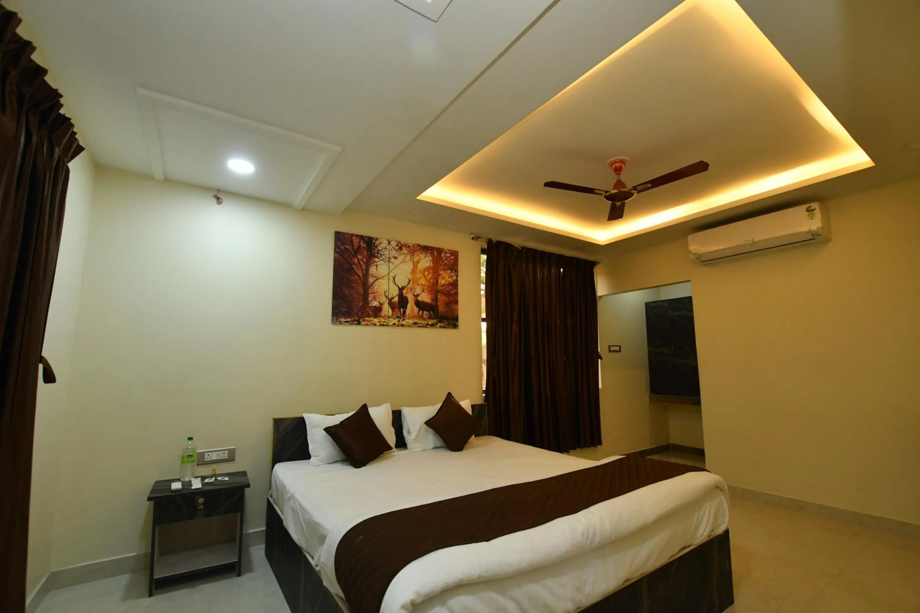 Bed in VIJAY BALAJI MAHAL A/C