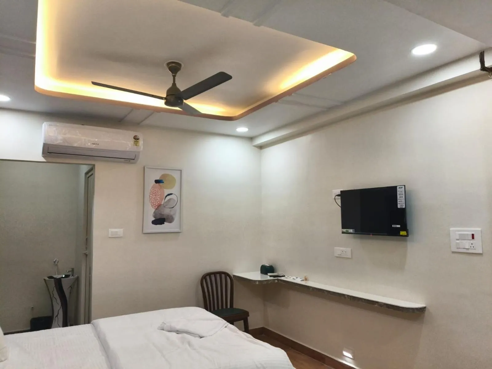 Bed in VIJAY BALAJI MAHAL A/C