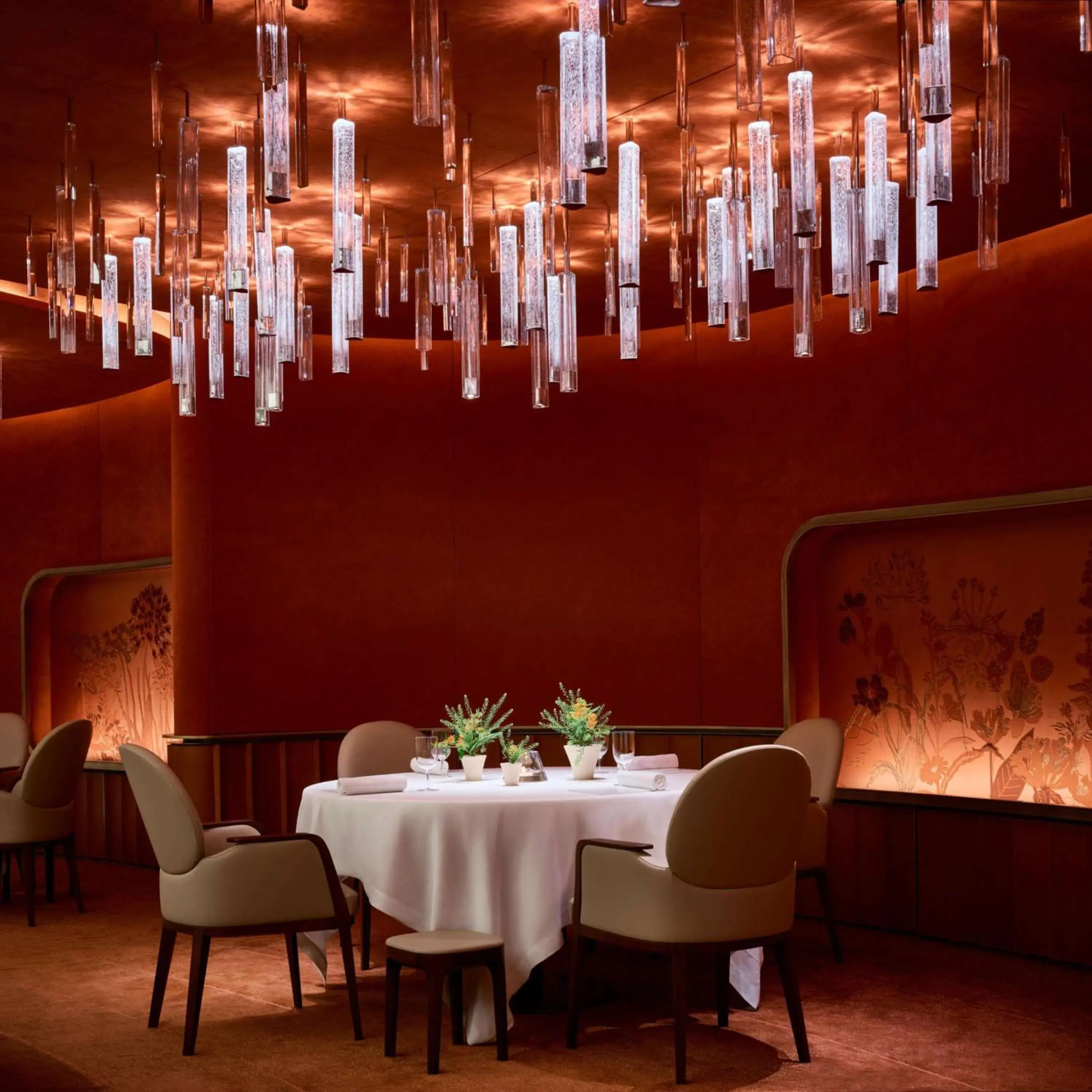 Restaurant/places to eat in Rome Cavalieri, A Waldorf Astoria Hotel Restaurant/places to eat in Rome Cavalieri, A Waldorf Astoria Hotel