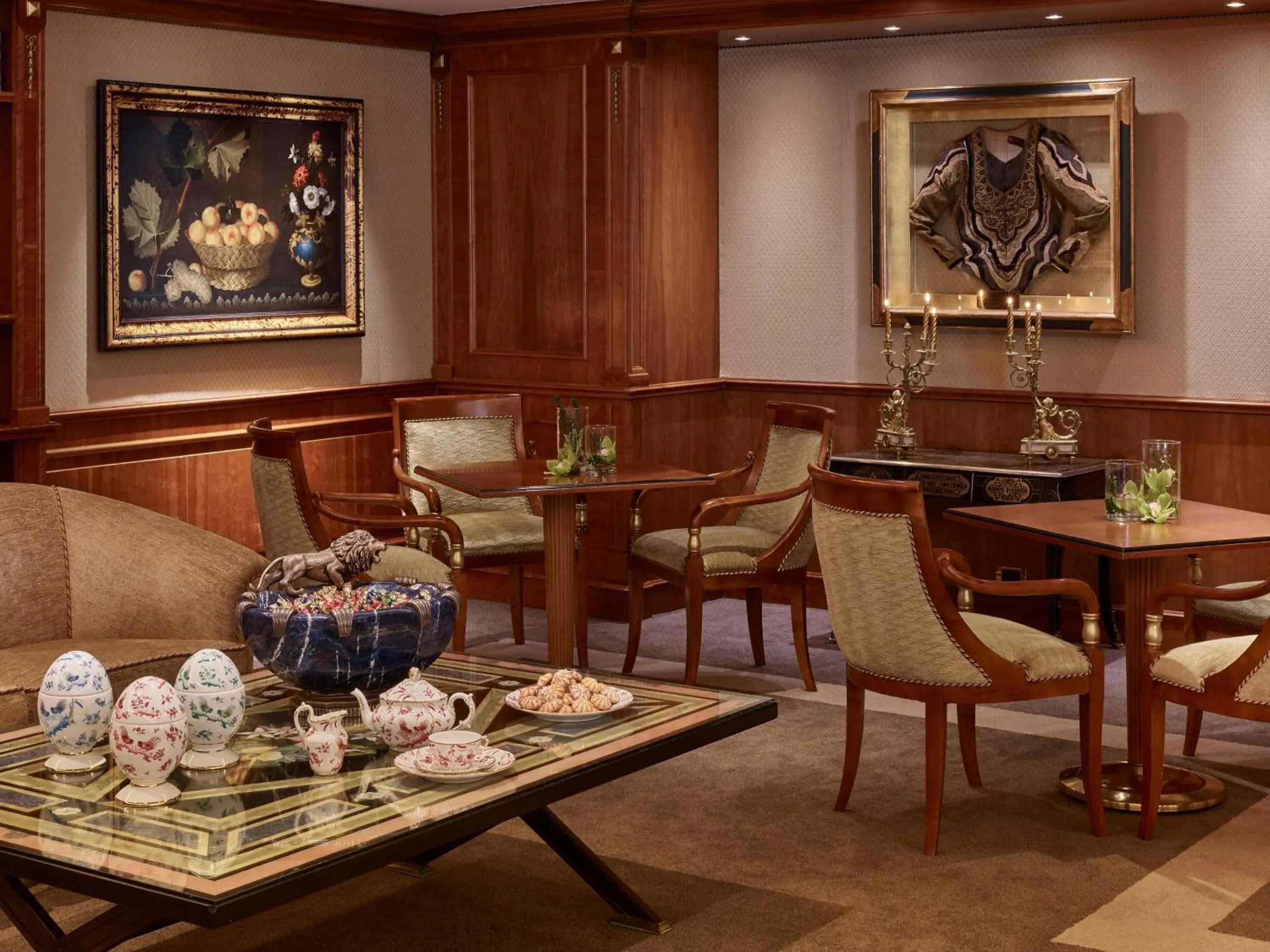 Lobby or reception in Rome Cavalieri, A Waldorf Astoria Hotel Lobby or reception in Rome Cavalieri, A Waldorf Astoria Hotel