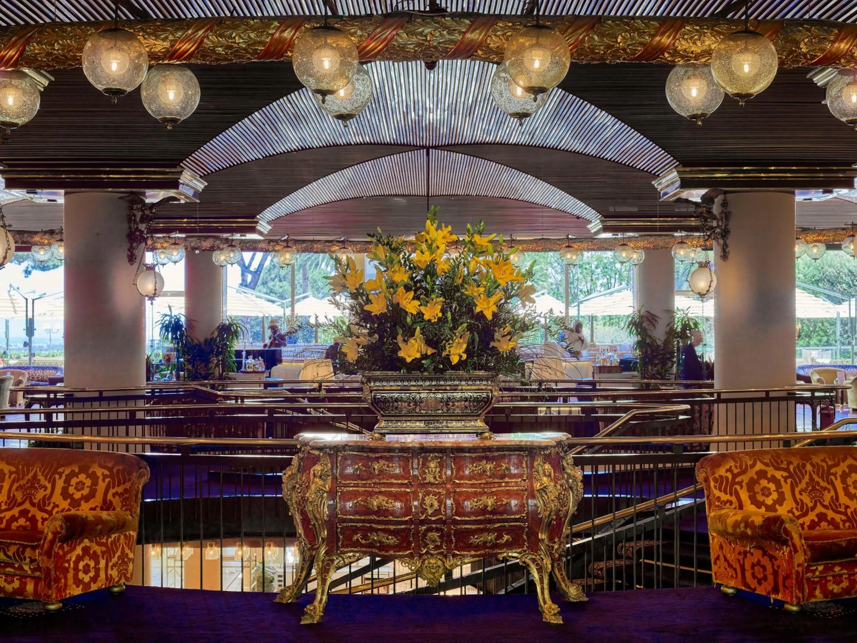 Lobby or reception in Rome Cavalieri, A Waldorf Astoria Hotel