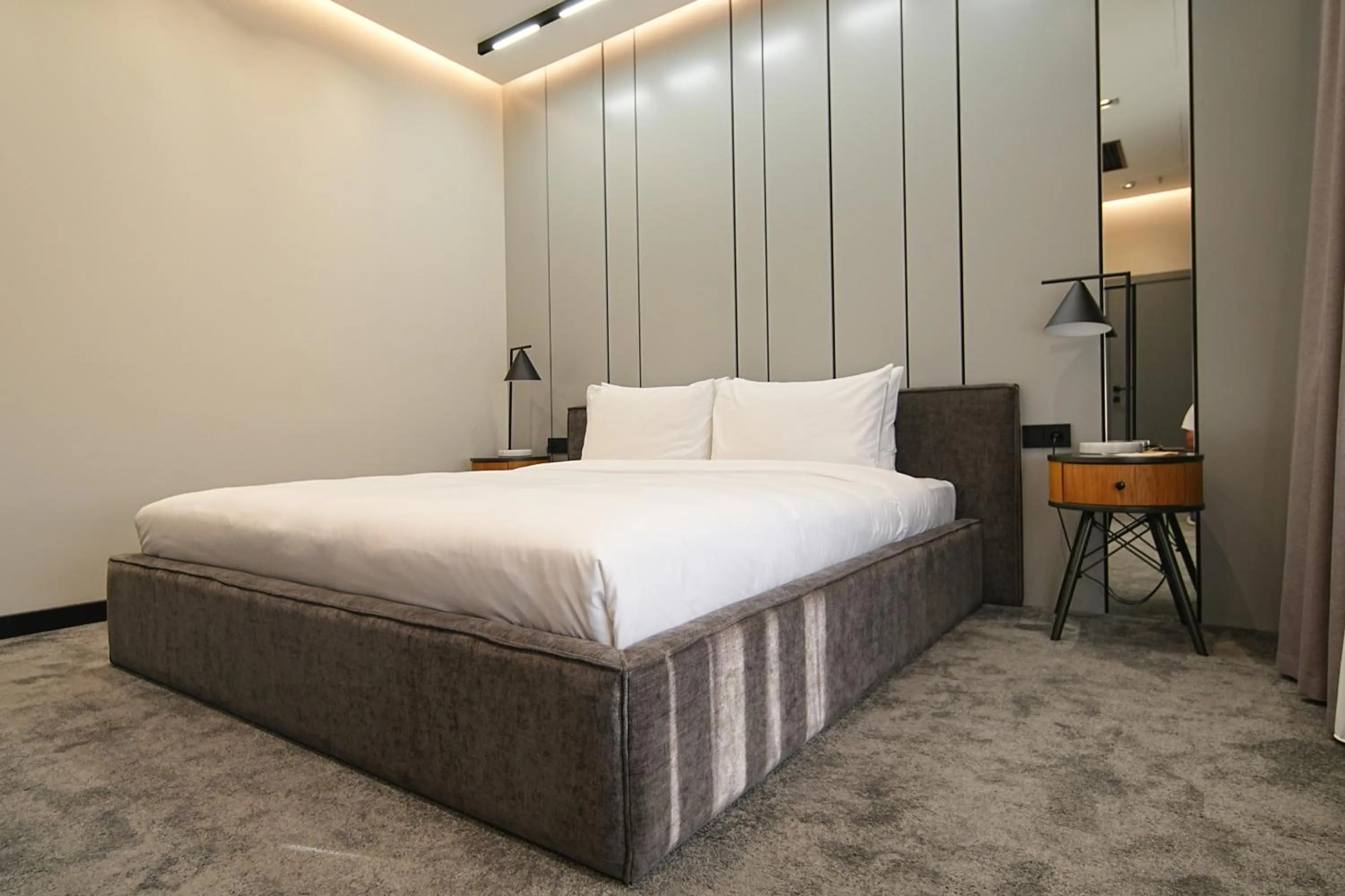 Bed in Yerevan Place Hotel