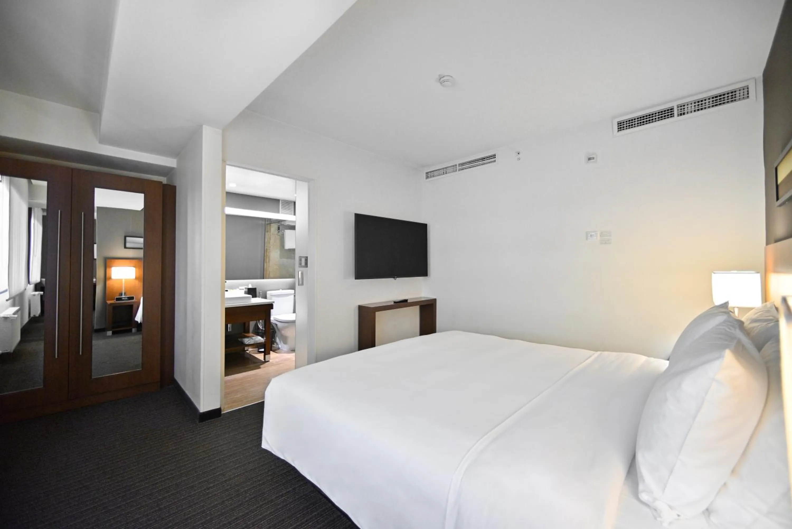 Bed in Yerevan Place Hotel