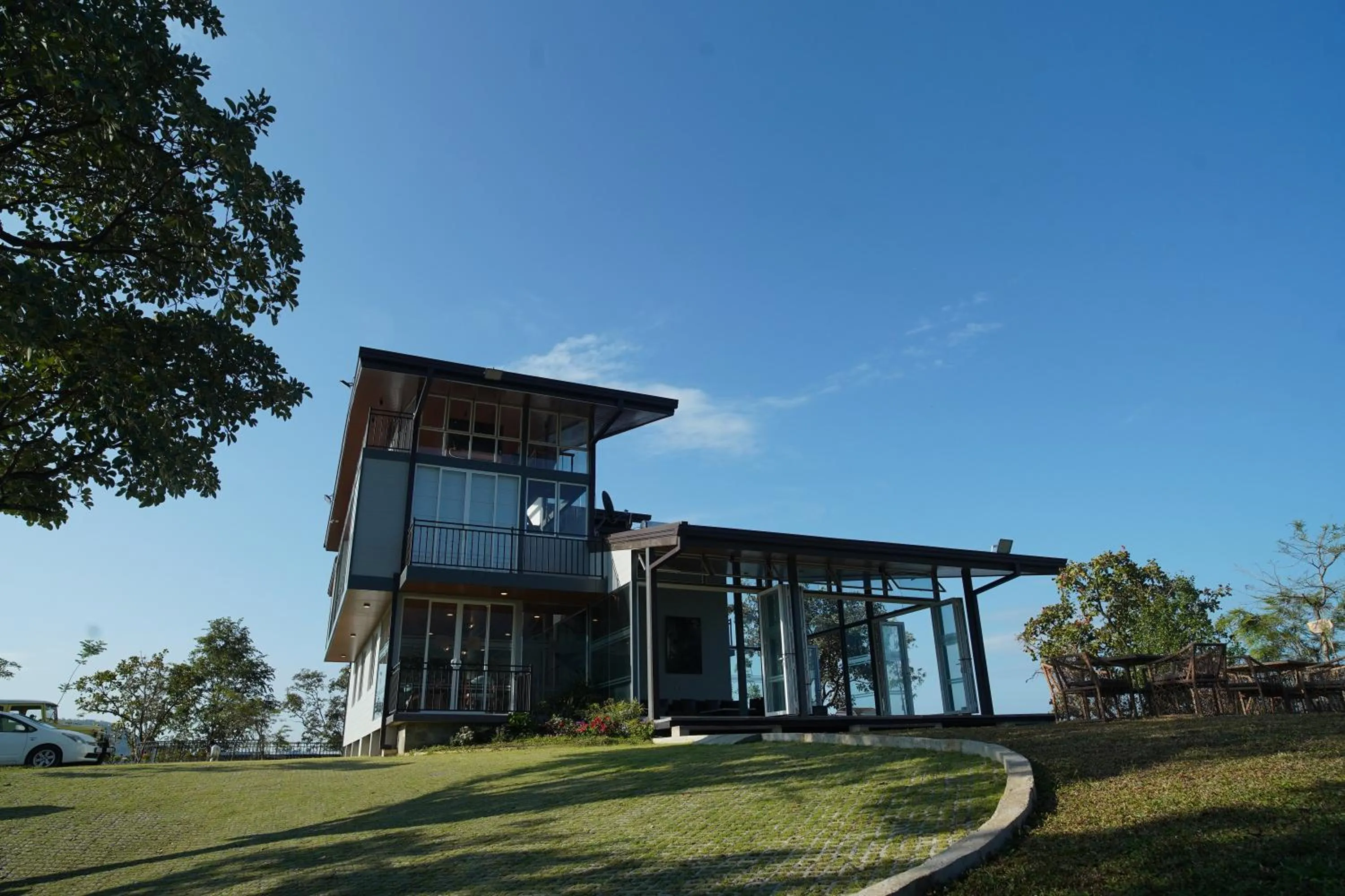 Cinnamon Serenity Villa