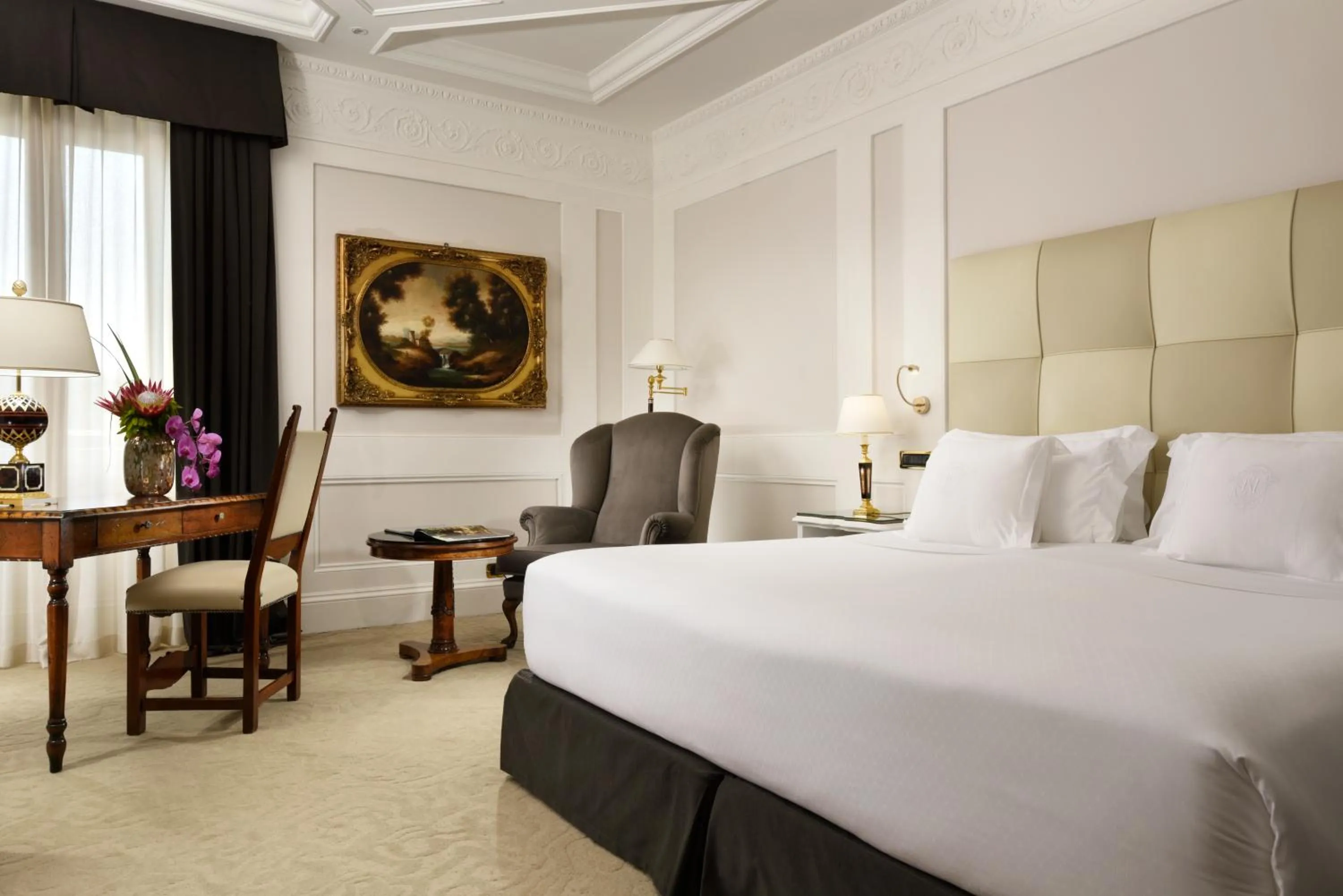 Decorative detail, Bed in Hotel Splendide Royal - The Leading Hotels of the World