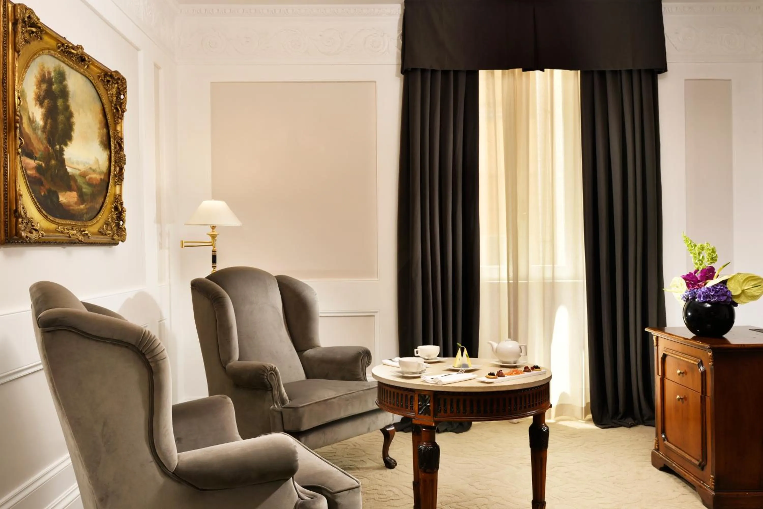 Living room in Hotel Splendide Royal - The Leading Hotels of the World