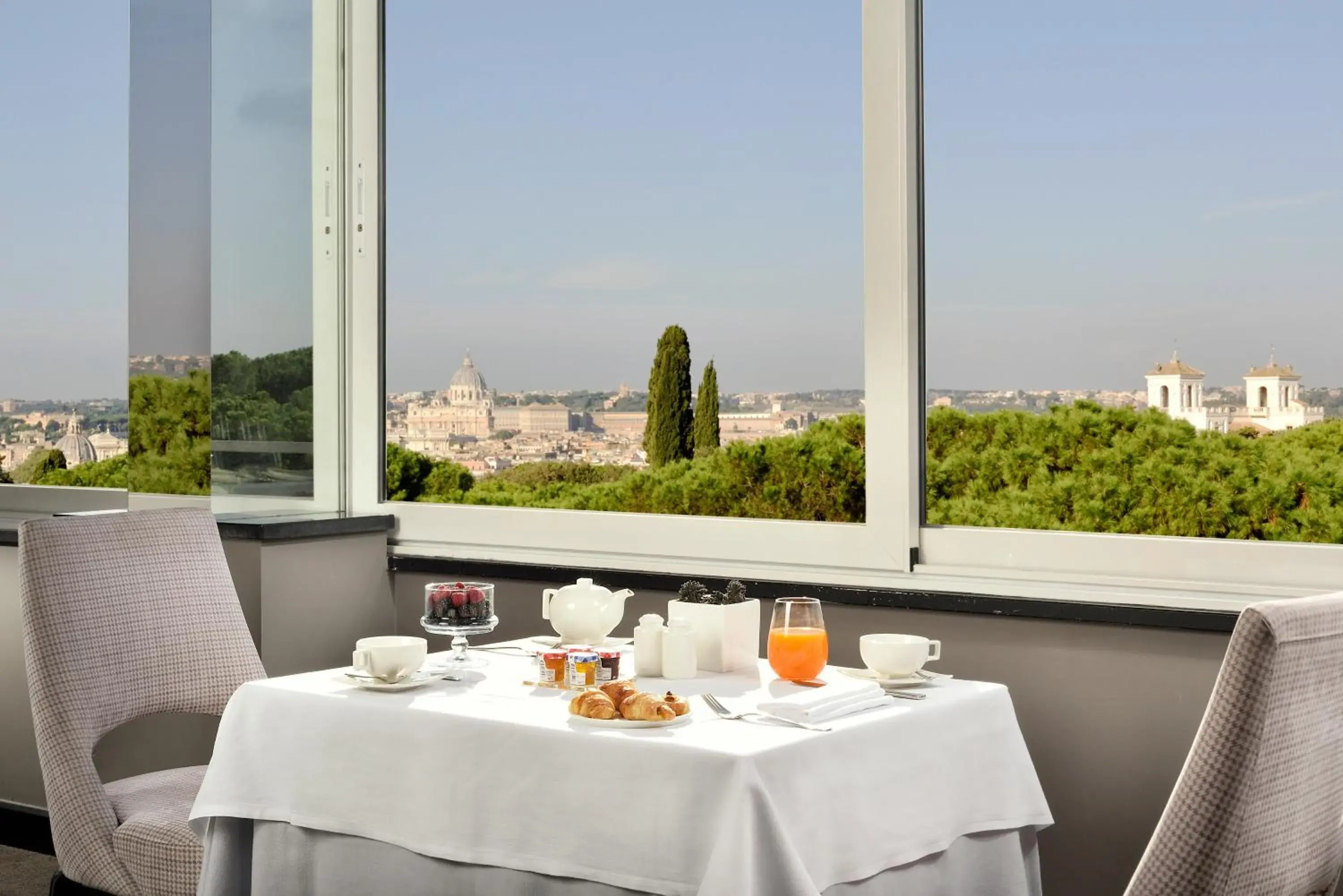 Restaurant/places to eat in Hotel Splendide Royal - The Leading Hotels of the World Restaurant/places to eat in Hotel Splendide Royal - The Leading Hotels of the World