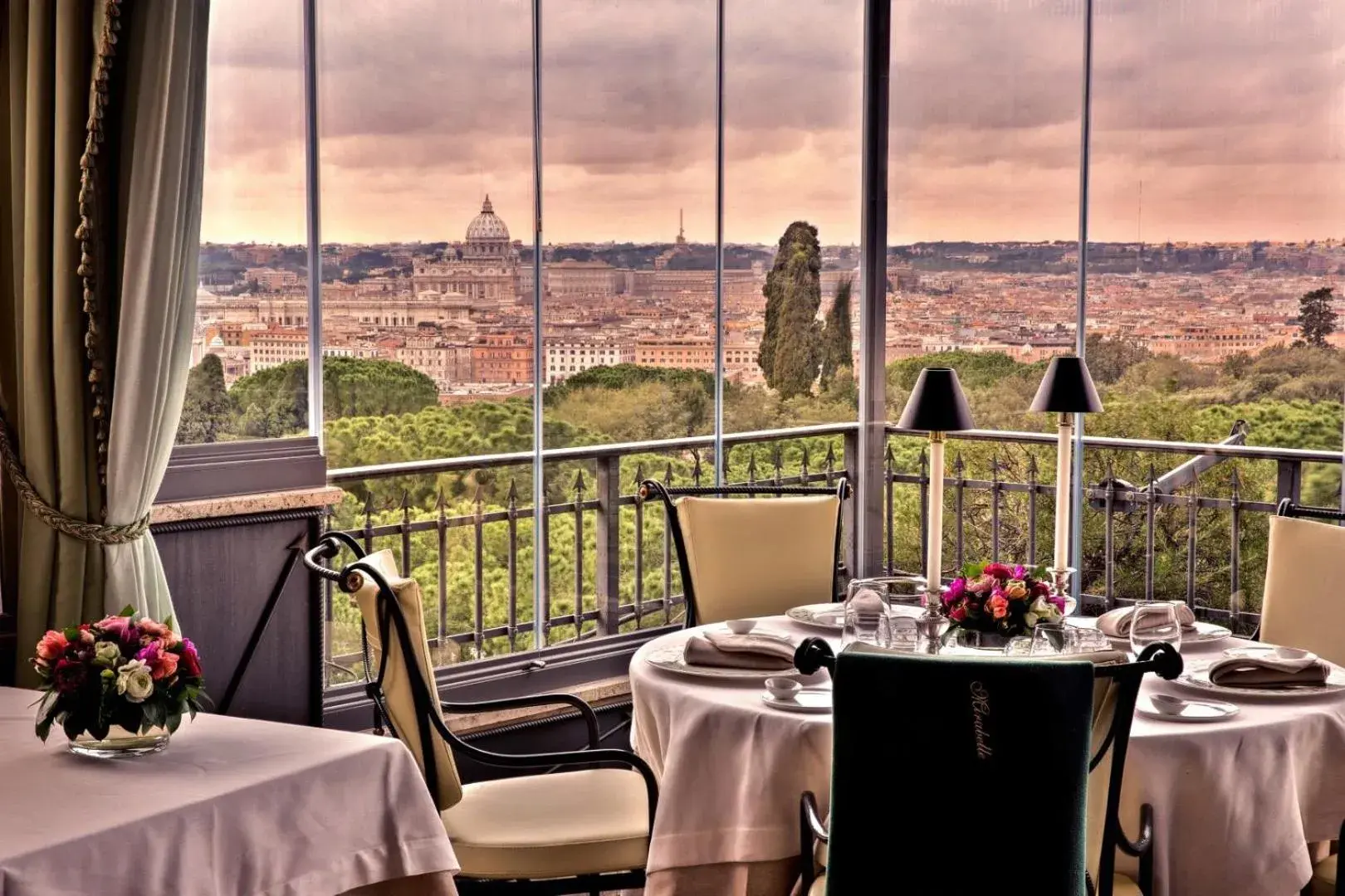 Restaurant/places to eat in Hotel Splendide Royal - The Leading Hotels of the World Restaurant/places to eat in Hotel Splendide Royal - The Leading Hotels of the World