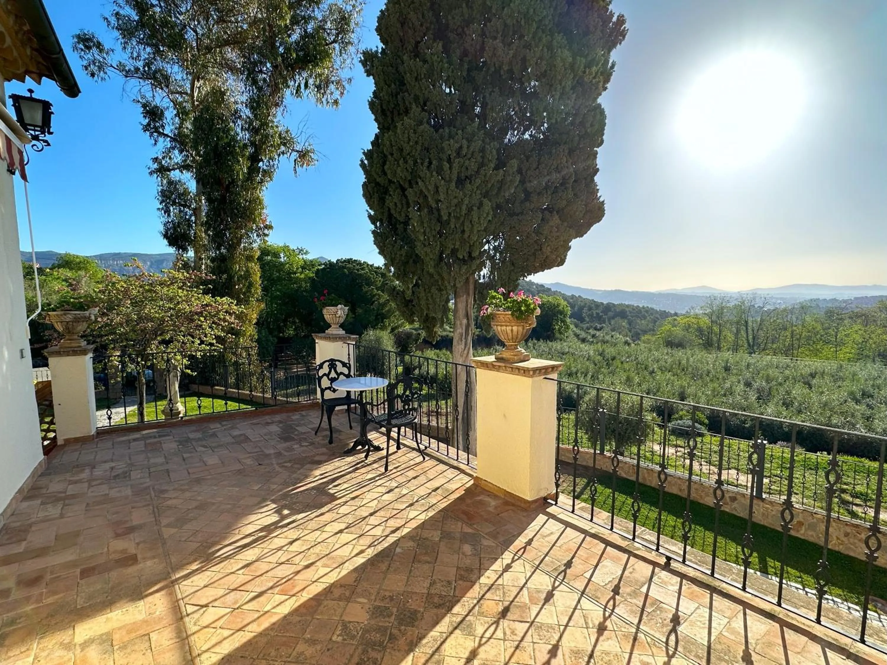 Balcony/Terrace in Masia Can Viver - Olive oil tourism B&B