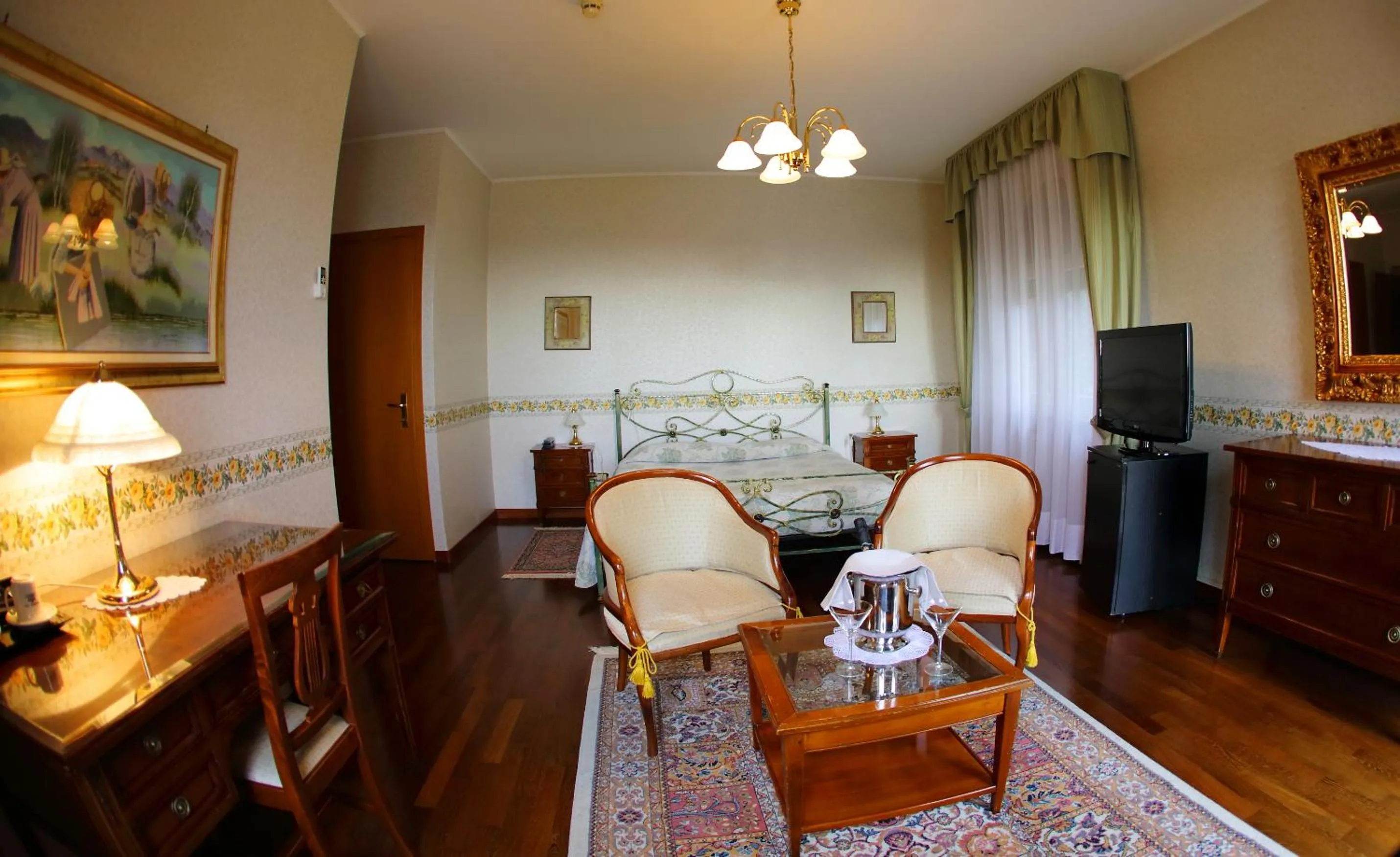 Photo of the whole room in Locanda al Castello Wellness Resort